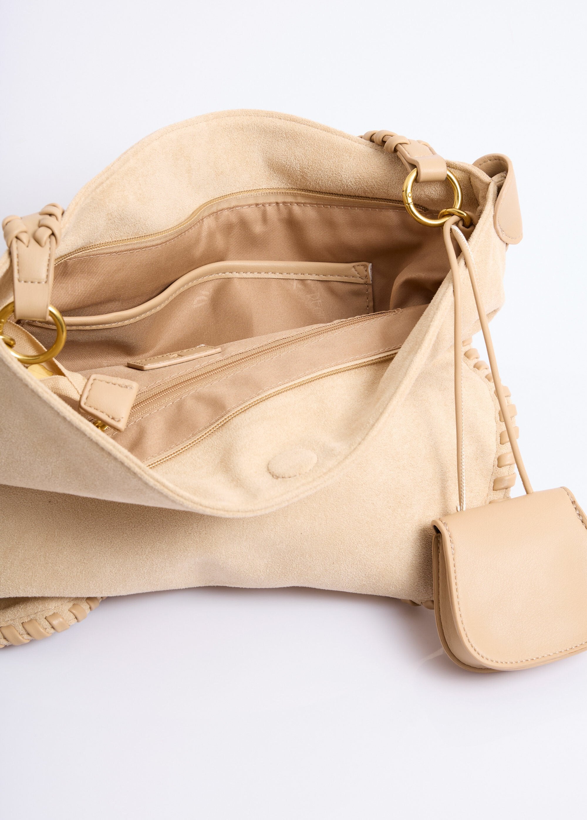 Sac_suédine_avec_bandoulière_et_gri_gri_Beige_DE2_slim