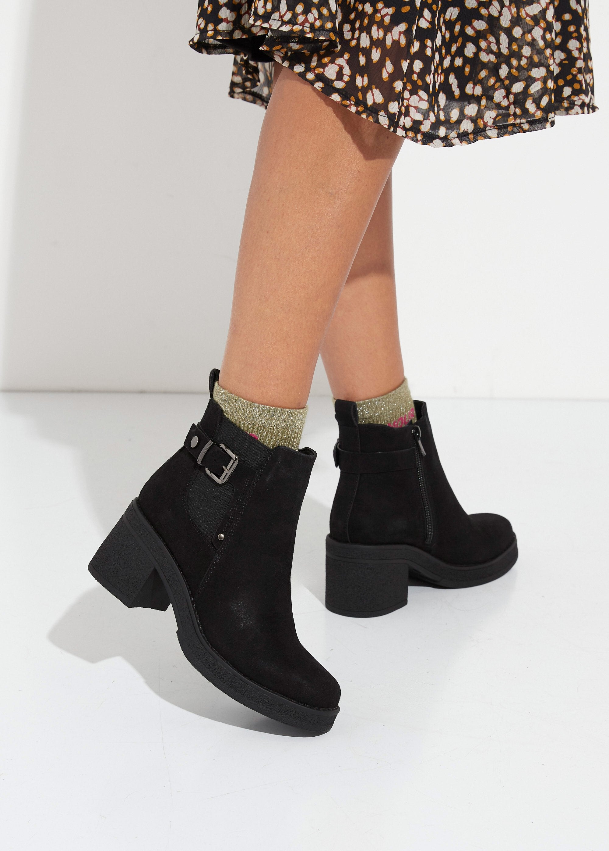 High-heeled_boots_with_crepe_soles_Black_SF1_slim