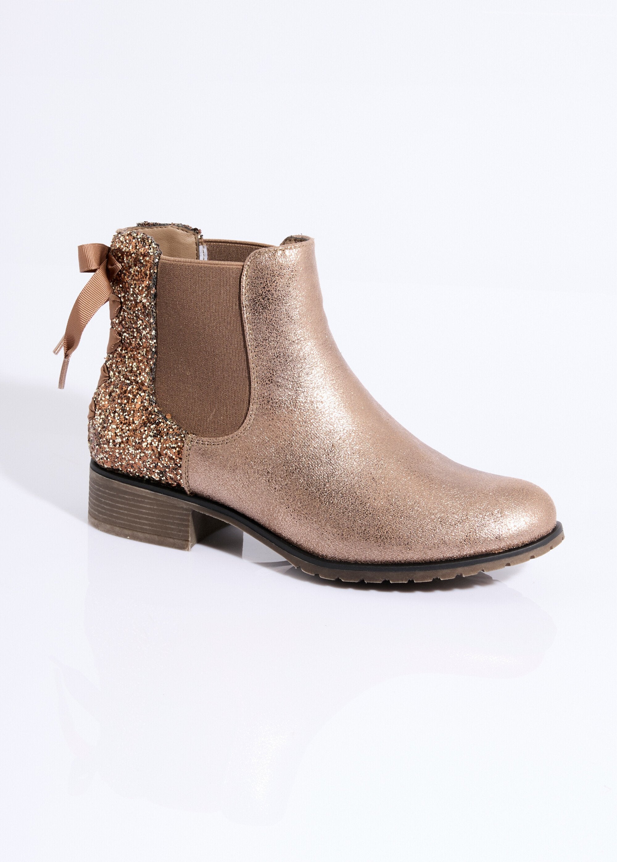 Chelsea_boots_with_fancy_heels_and_bow_Mole_FA1_slim