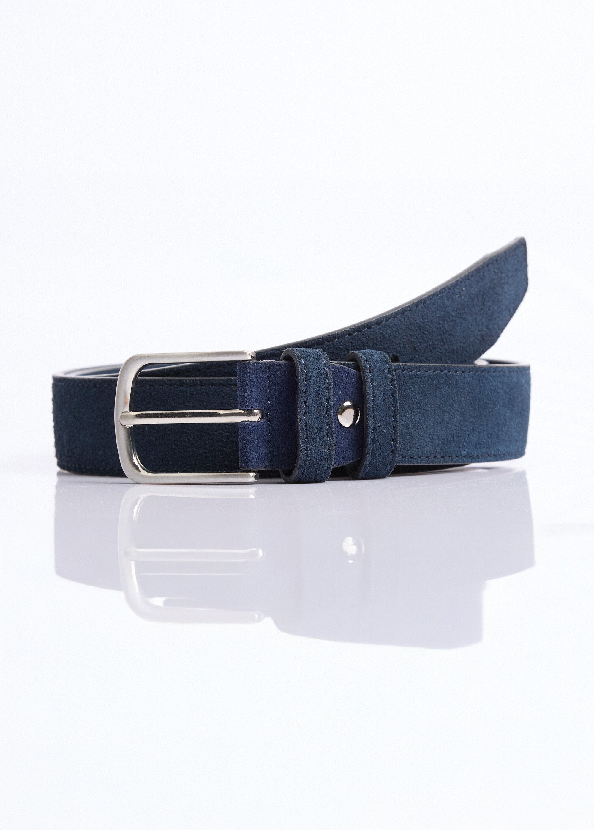 Suede_leather_belt_and_metal_buckle_Navy_blue_DE1_slim