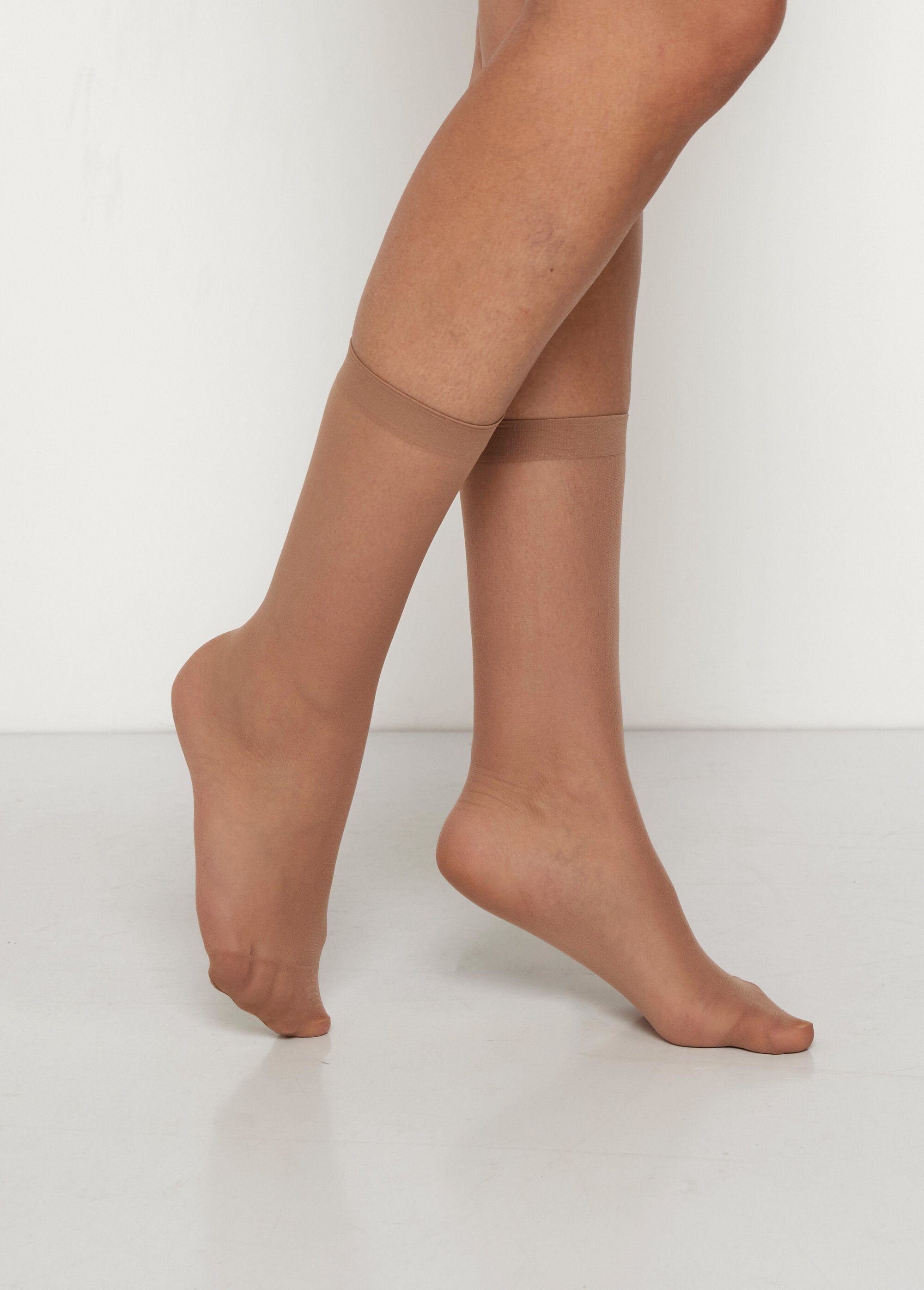 Foam_veil_socks_Beige_DR1_slim