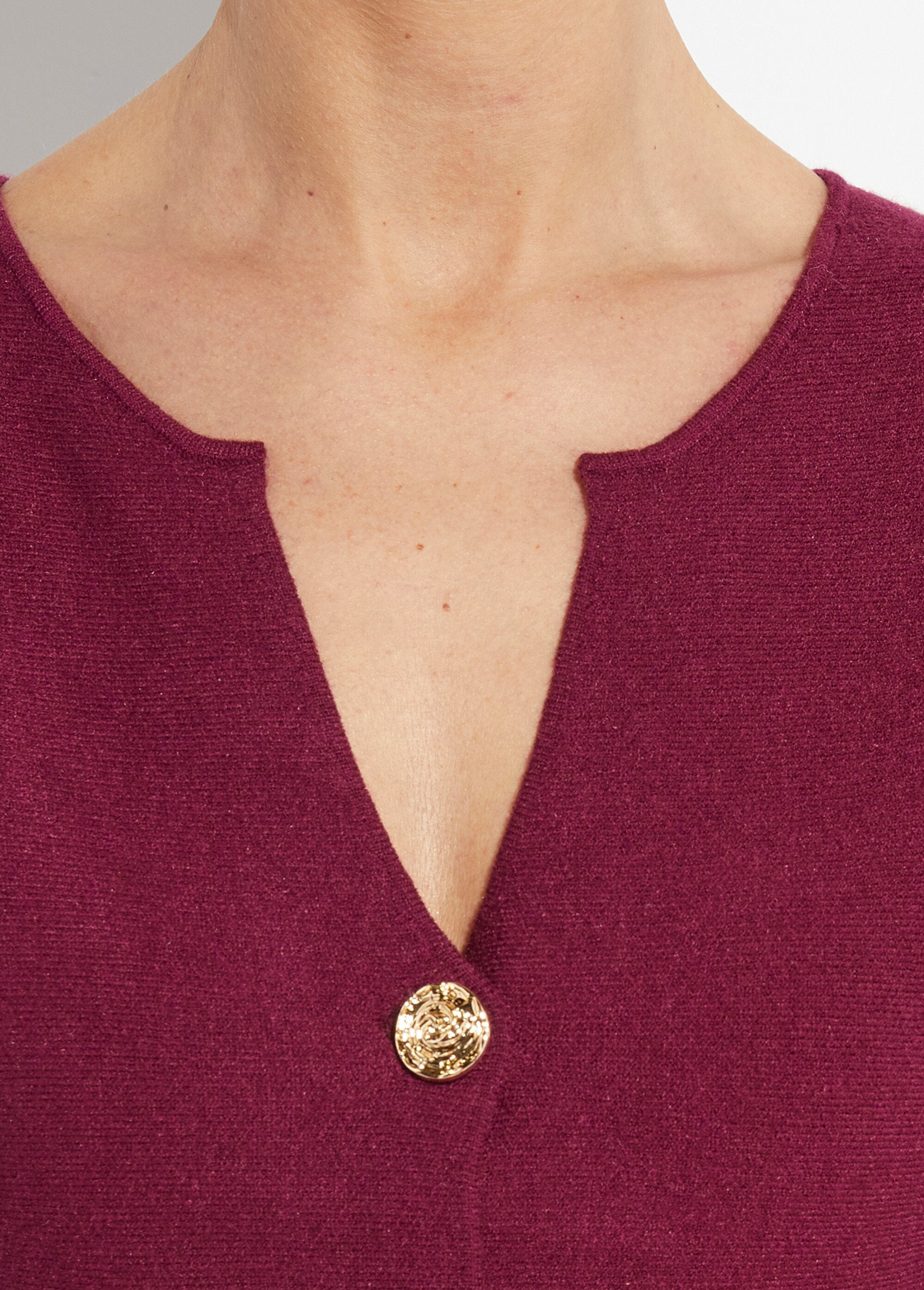 Gilet_à_basques_avec_boutons_métallisés_Bordeaux_DE1_slim