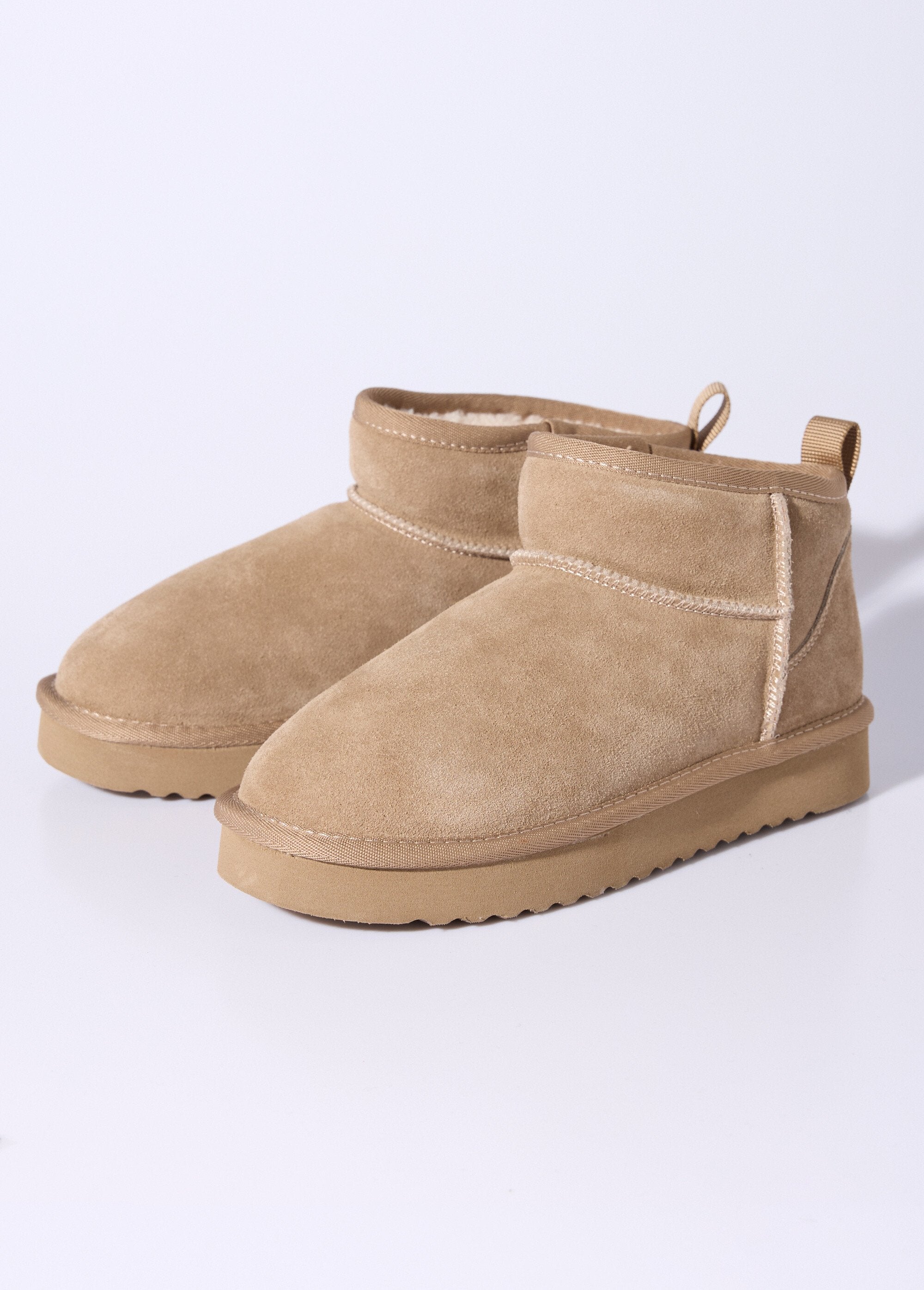 Low_fur-lined_boots_with_wedge_sole_Mole_DE1_slim