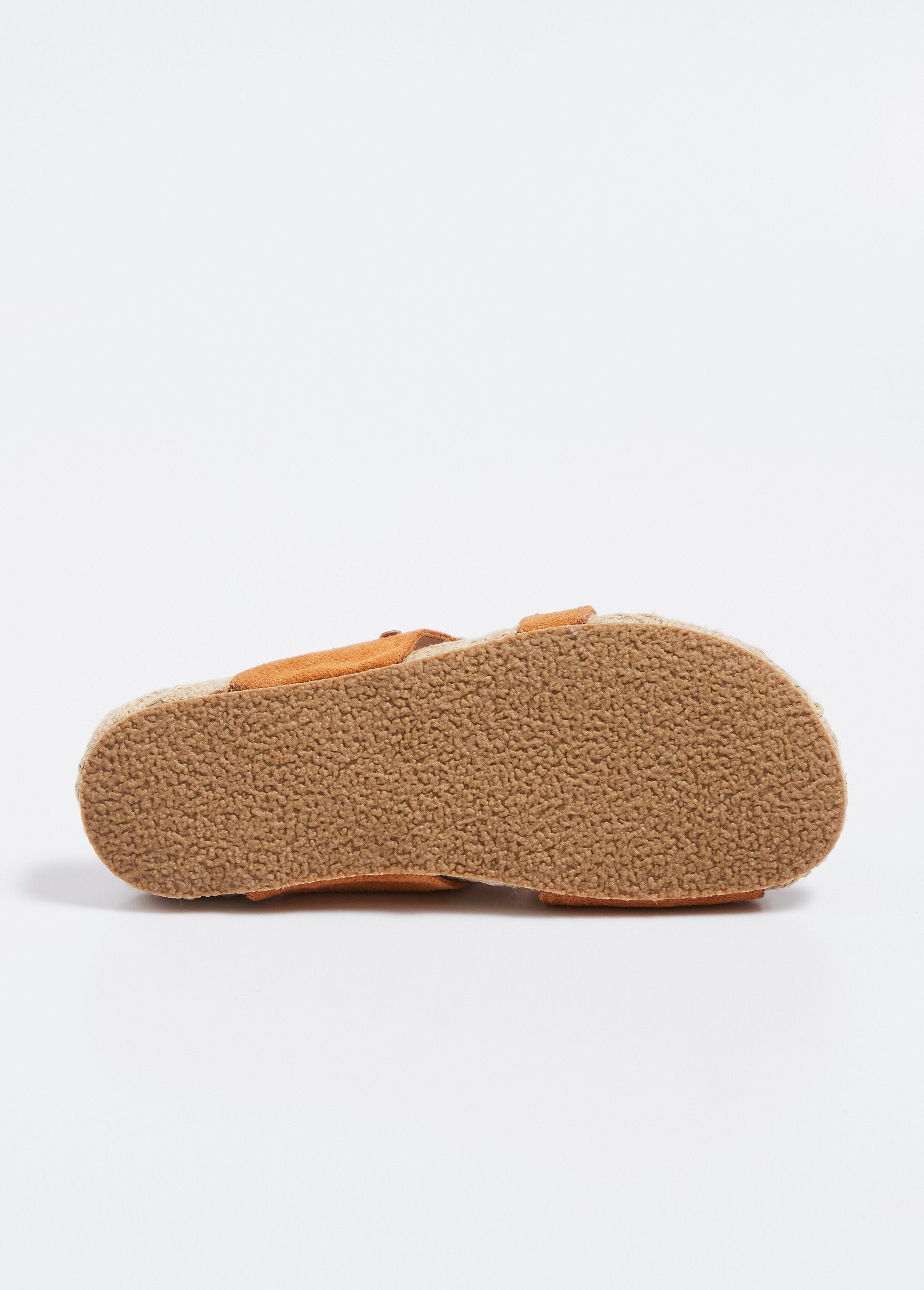 Wedge_mules_with_flower_details_Light_brown_UN1_slim