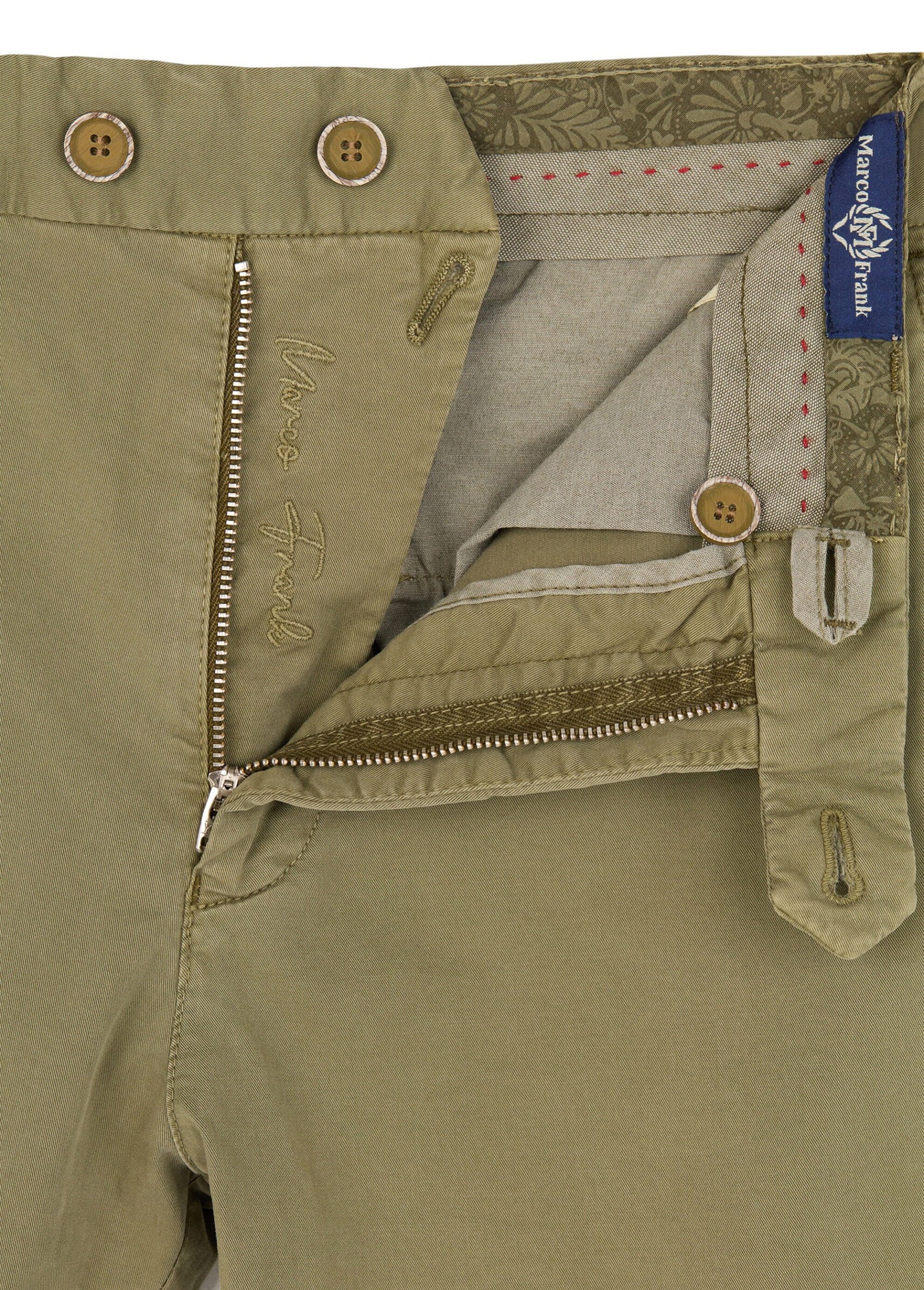 Canvas_chino_pants_with_Italian_pockets_Khaki_DE1_slim