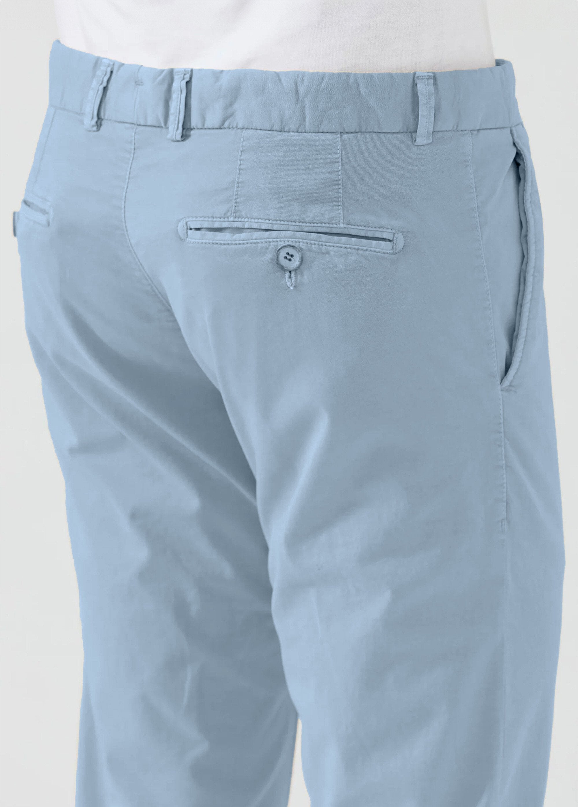 Canvas_chino_pants_with_Italian_pockets_Light_blue_DO1_slim