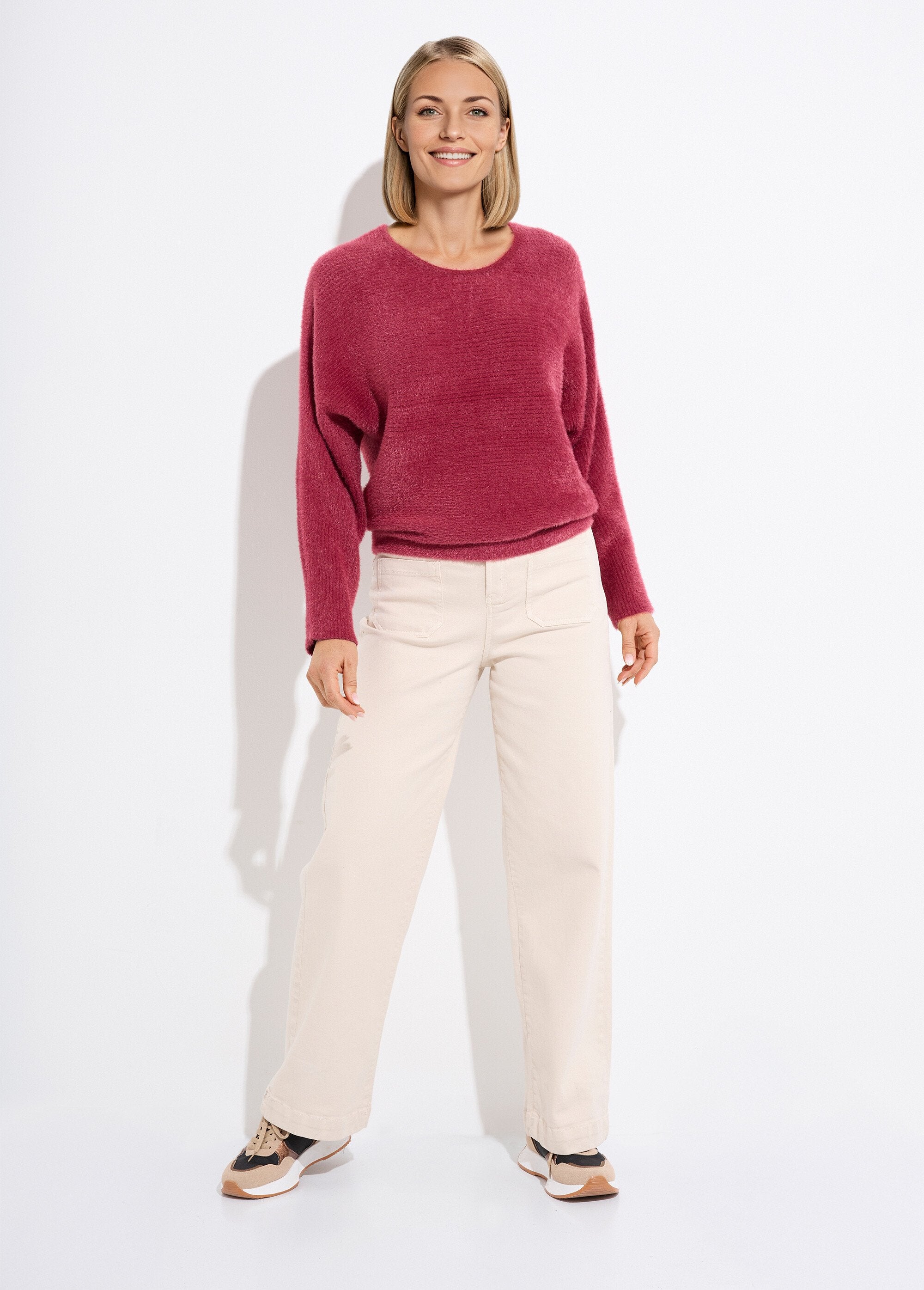 Ribbed_round-neck_sweater_with_boxed_armholes_Bordeaux_SF1_slim