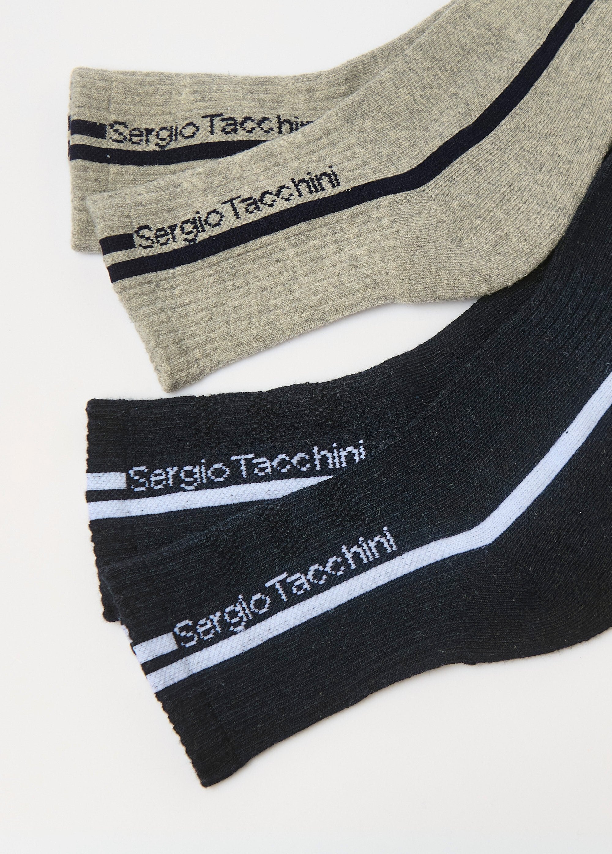 Pack_of_2_sports_socks,_dark_Gray_set_2_DE1_slim