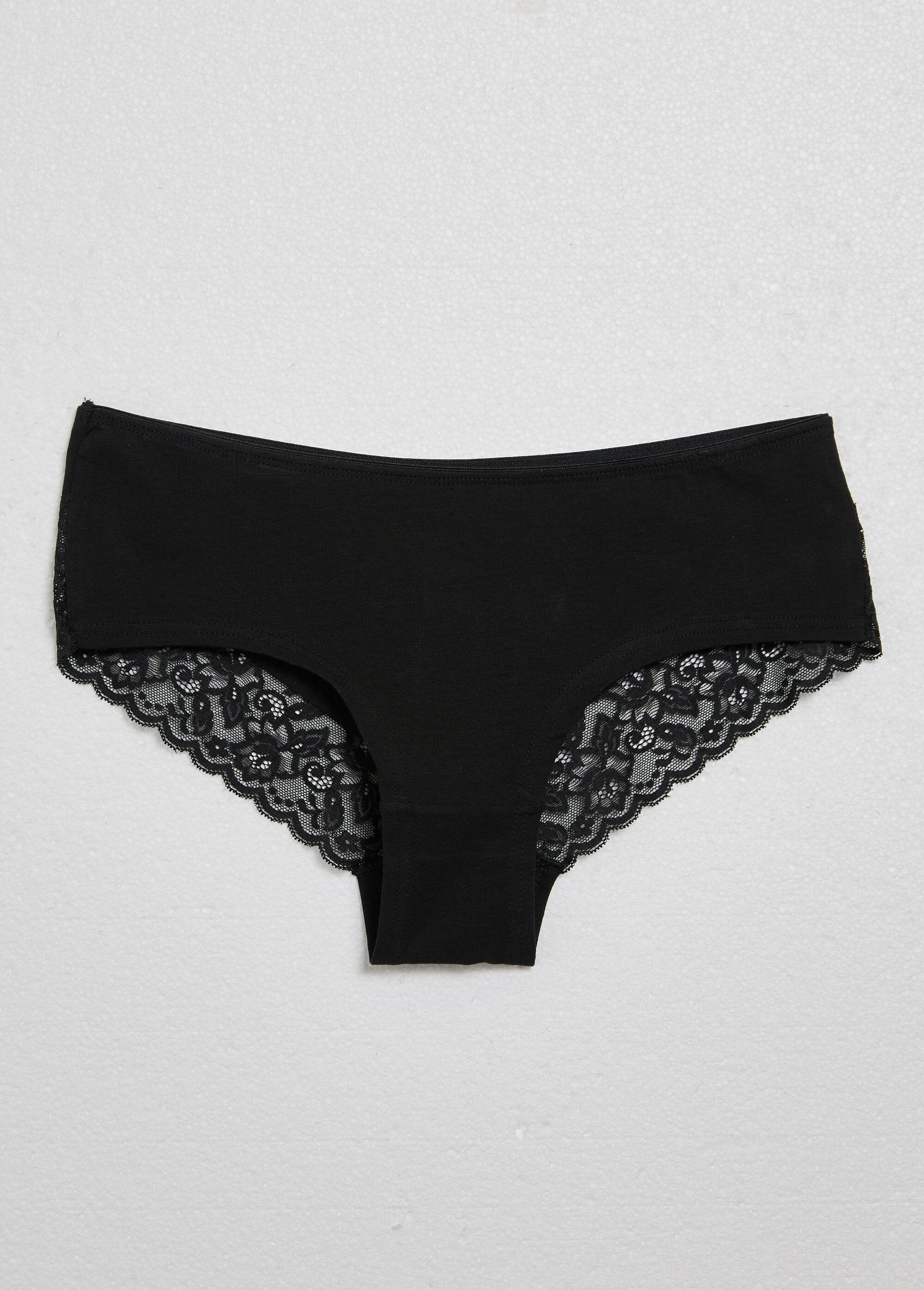 Cotton_shorty_with_lace_back_Black_DE1_slim