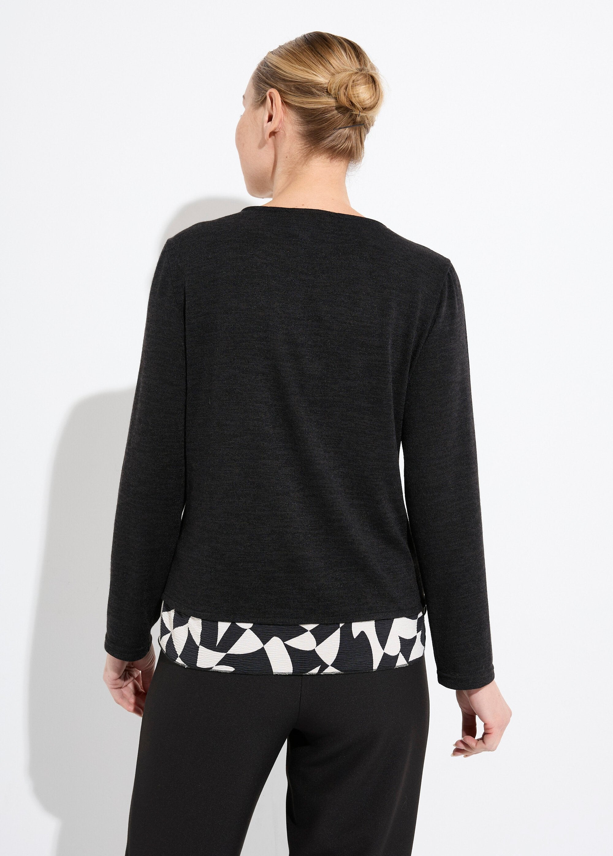 Warm_2-in-1_effect_long-sleeved_T-shirt_Black_DO1_slim