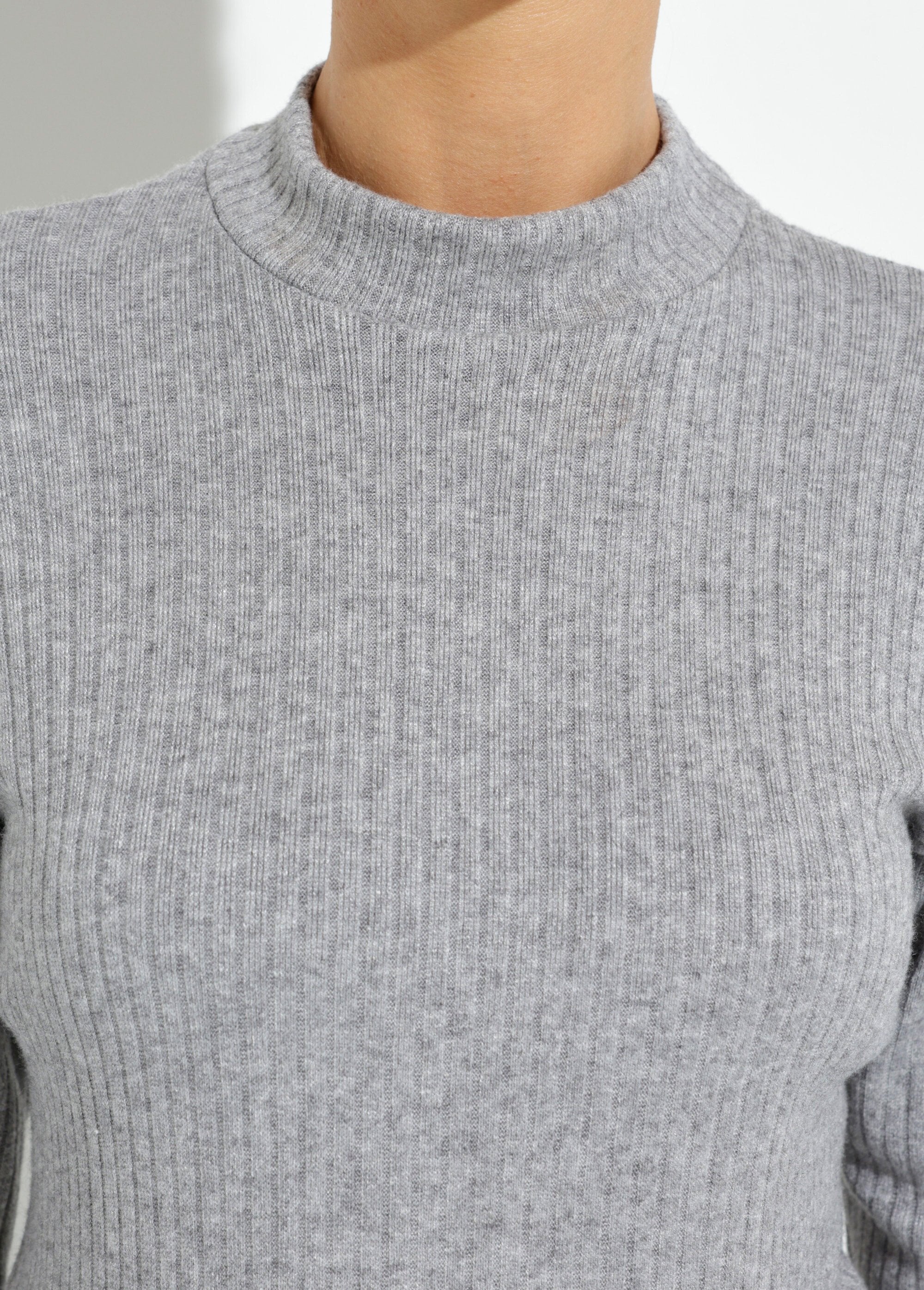 Ribbed_knit_long-sleeved_high-neck_T-shirt_Heather_gray_DE1_slim