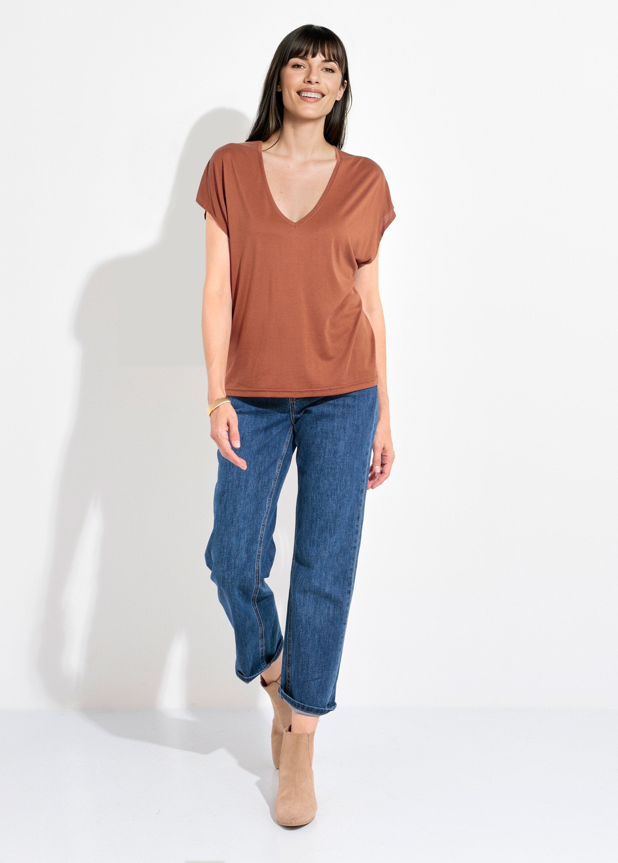 Loose-fitting,_short-sleeved_T-shirt_Brown_SF1_slim