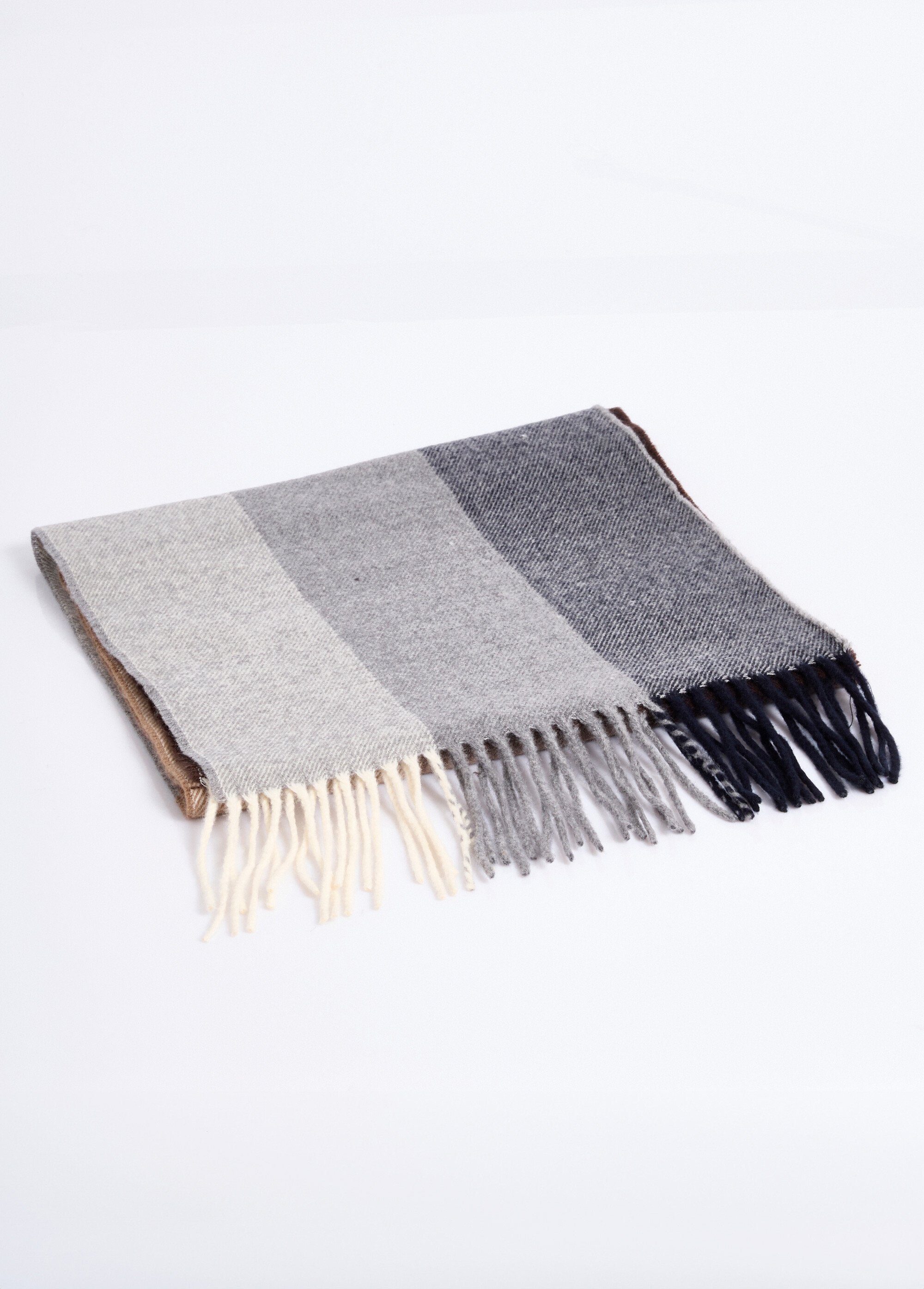 Ribbed_knit_hat_with_cuffs_Gray_FA1_slim