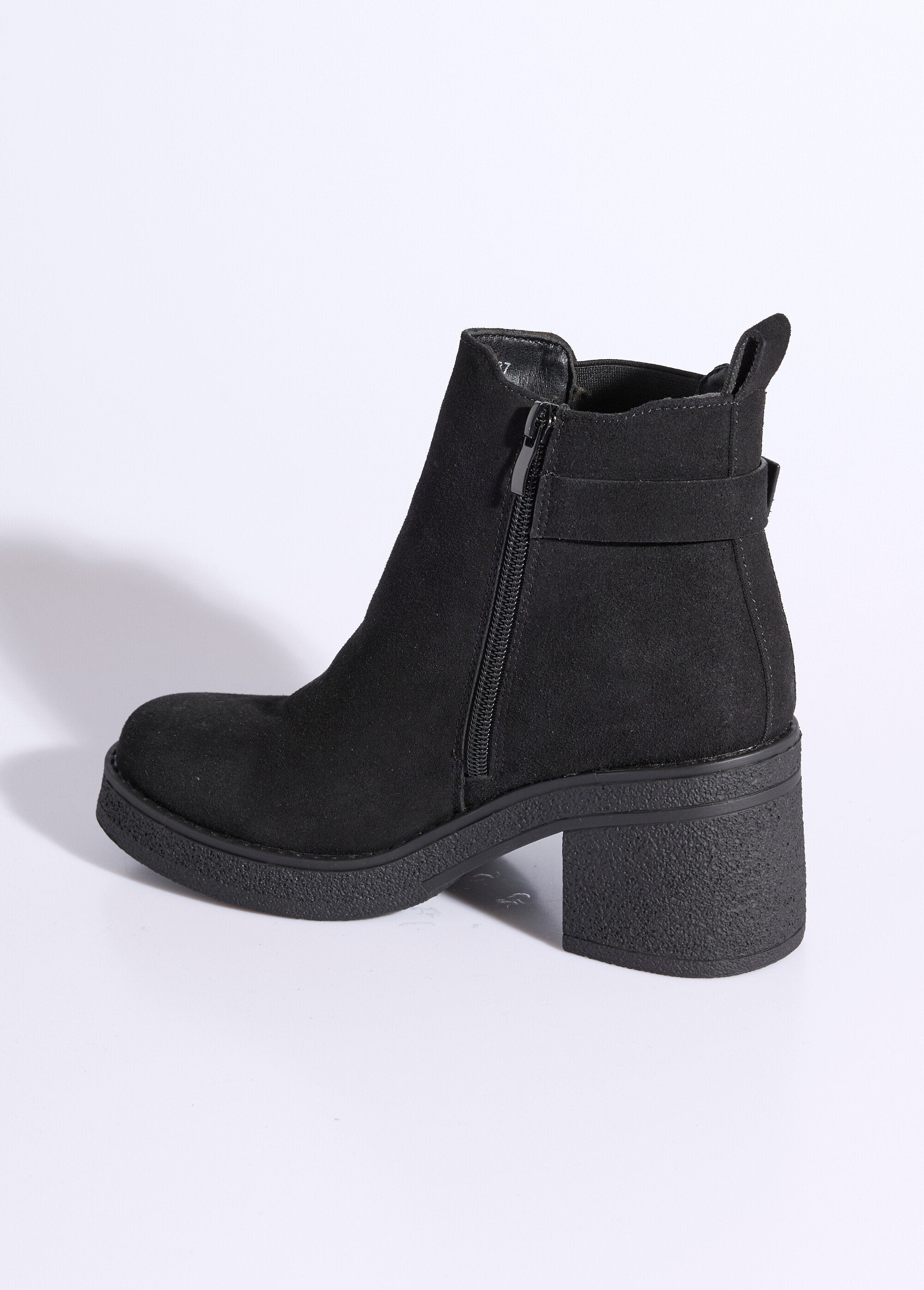 Boots_à_talons_hauts_et_semelle_crêpe_Noir_DO1_slim