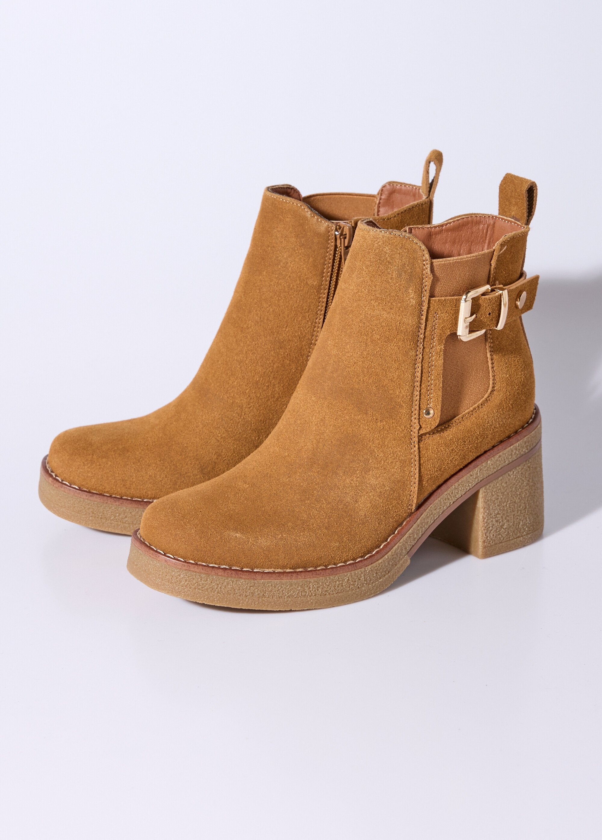 Boots_à_talons_hauts_et_semelle_crêpe_Camel_DE1_slim