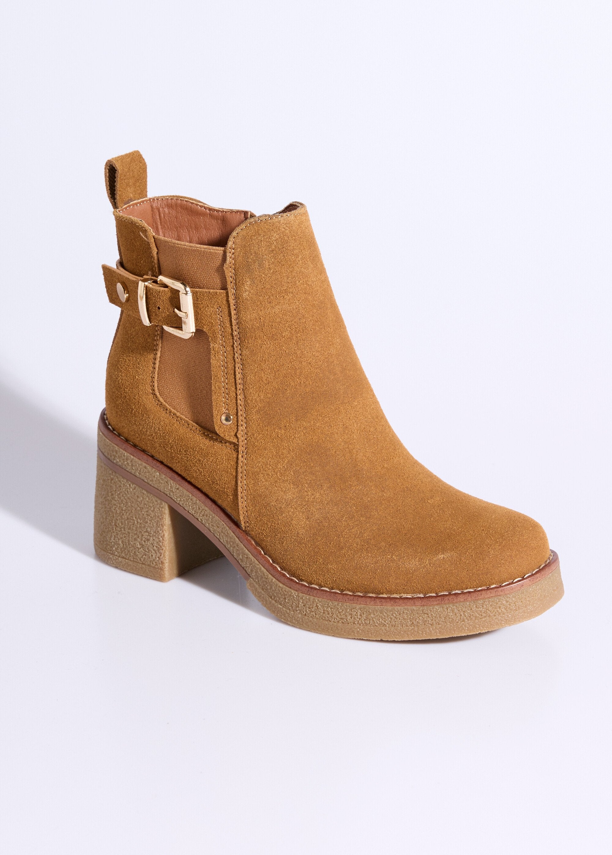 Boots_à_talons_hauts_et_semelle_crêpe_Camel_FA1_slim