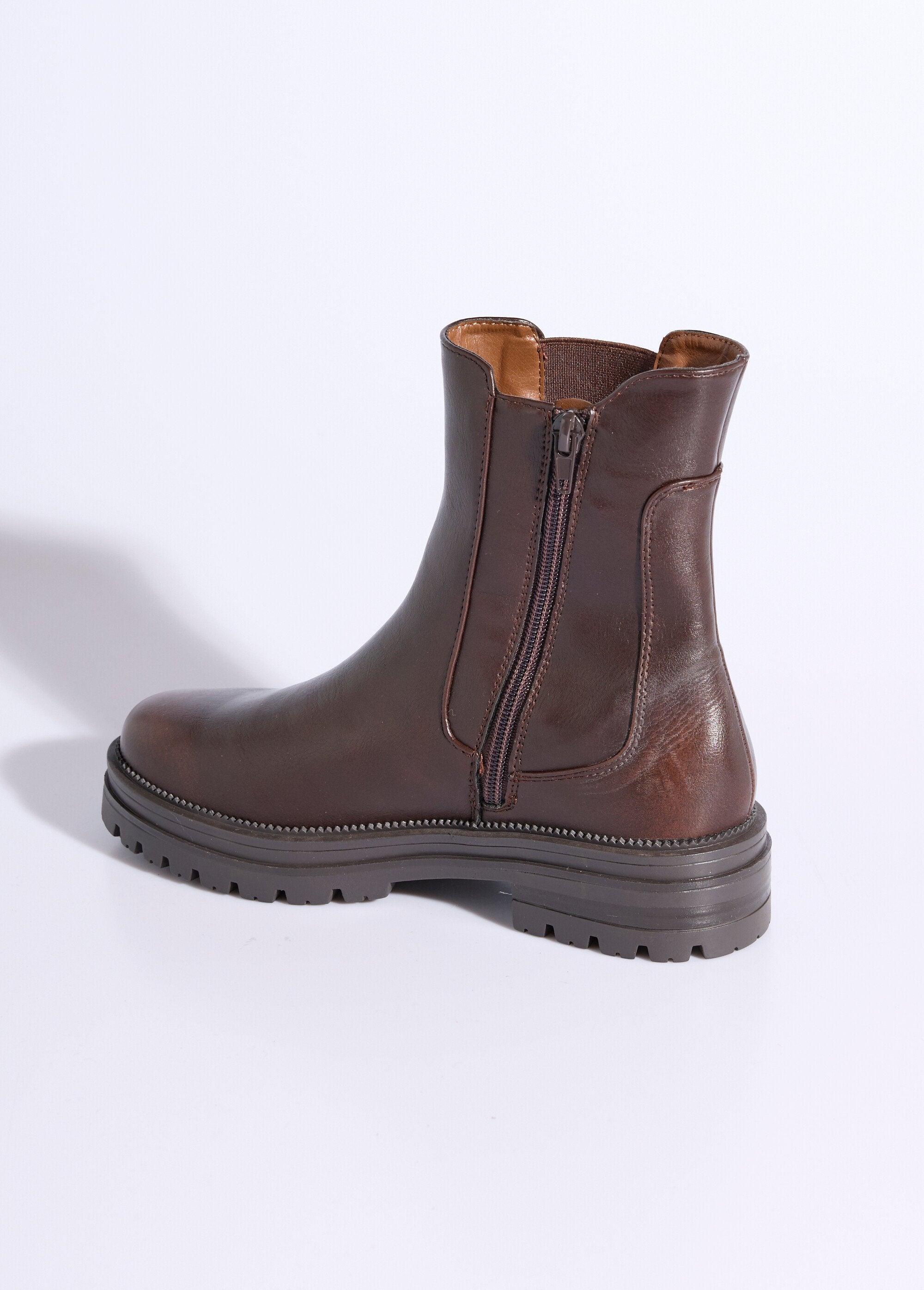 Boots_Chelsea_montantes_semelle_crantée_Marron_DO1_slim
