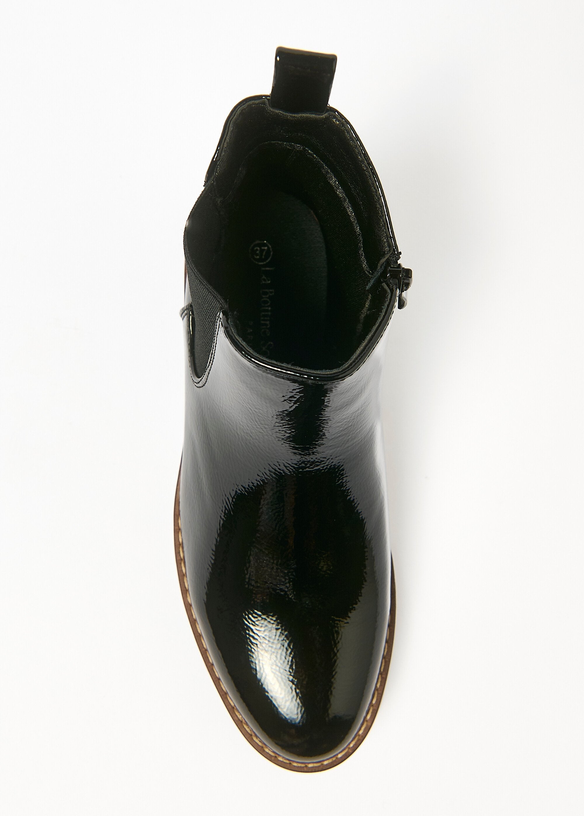 Fancy_Chelsea_boots_with_notched_sole_Black_OV1_slim