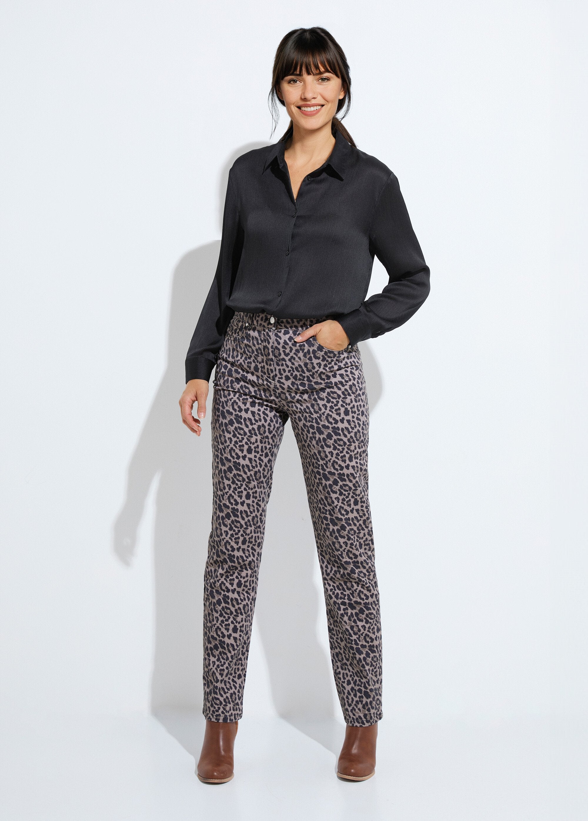 Chemisier_boutonné_satin_manches_longues_Noir_SF1_slim