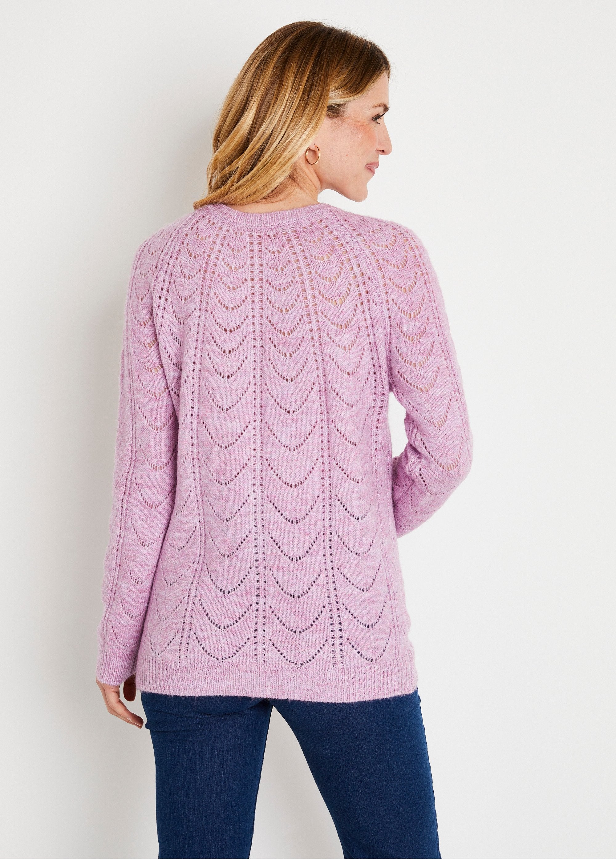 Round-neck_buttoned_cardigan_with_openwork_detailing_Lilac_DO1_slim