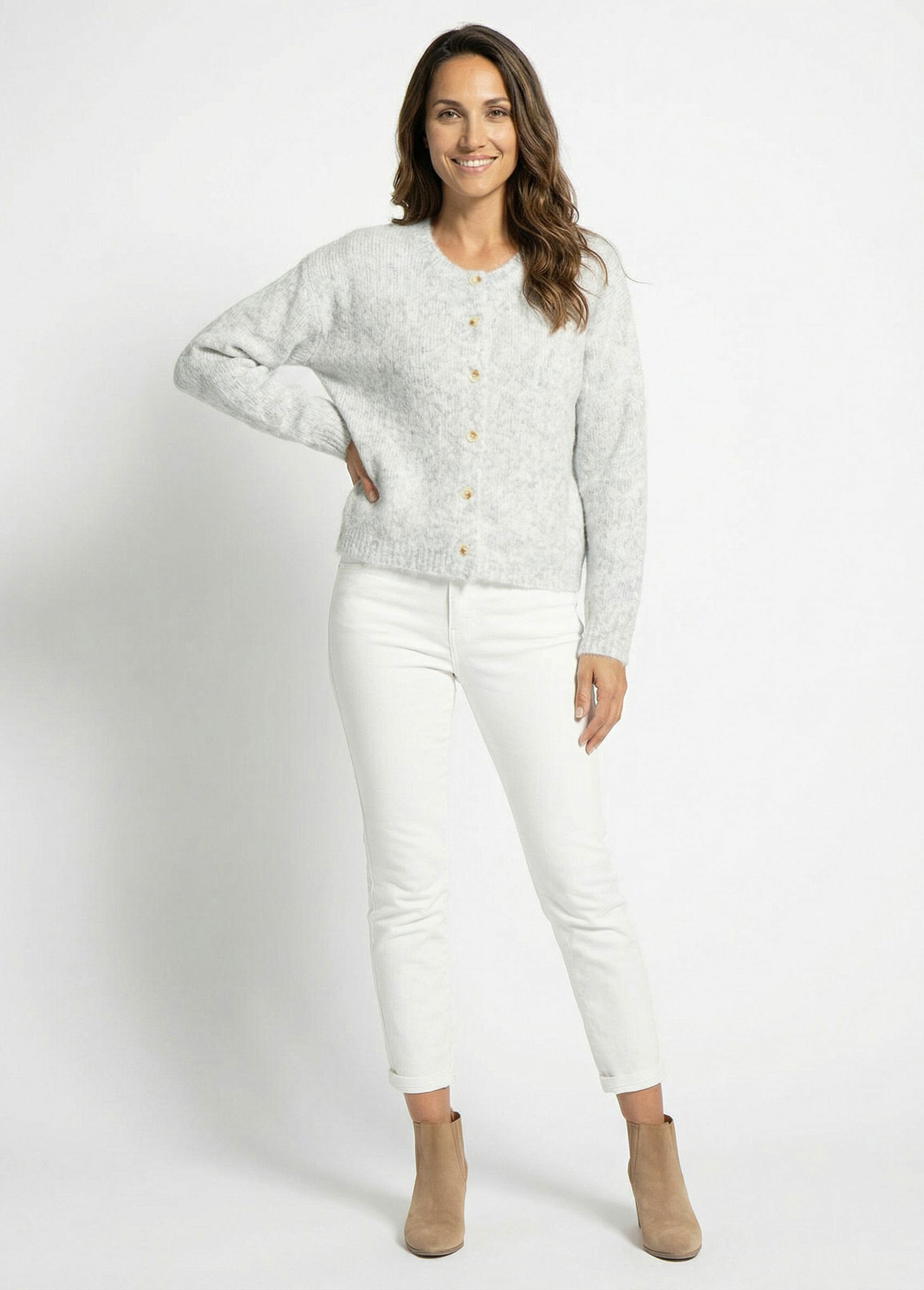 Round_neck_knitted_cardigan_with_wool_Light_gray_SF1_slim