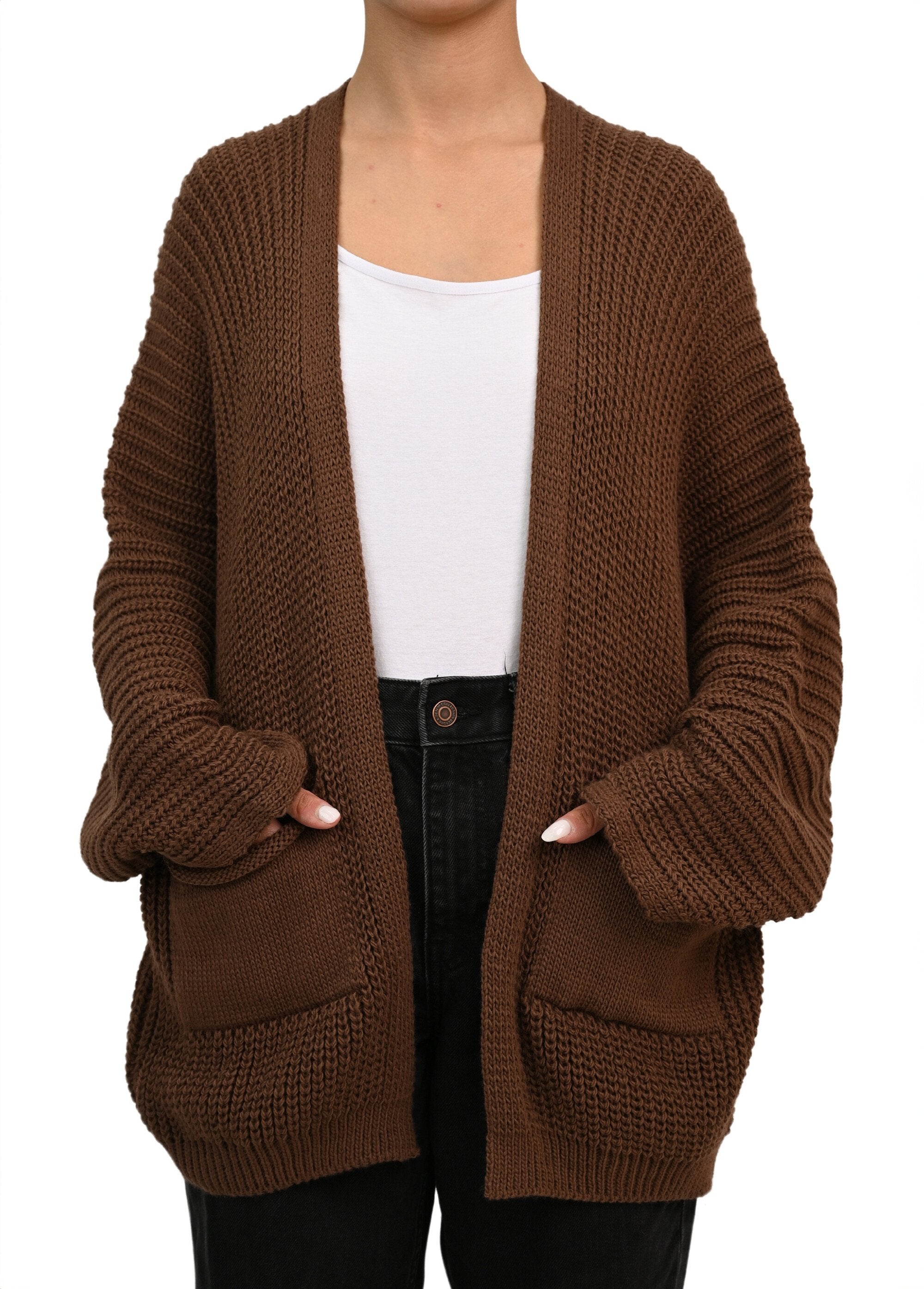 Long_knitted_vest_with_patch_pockets_Brown_FA2_slim