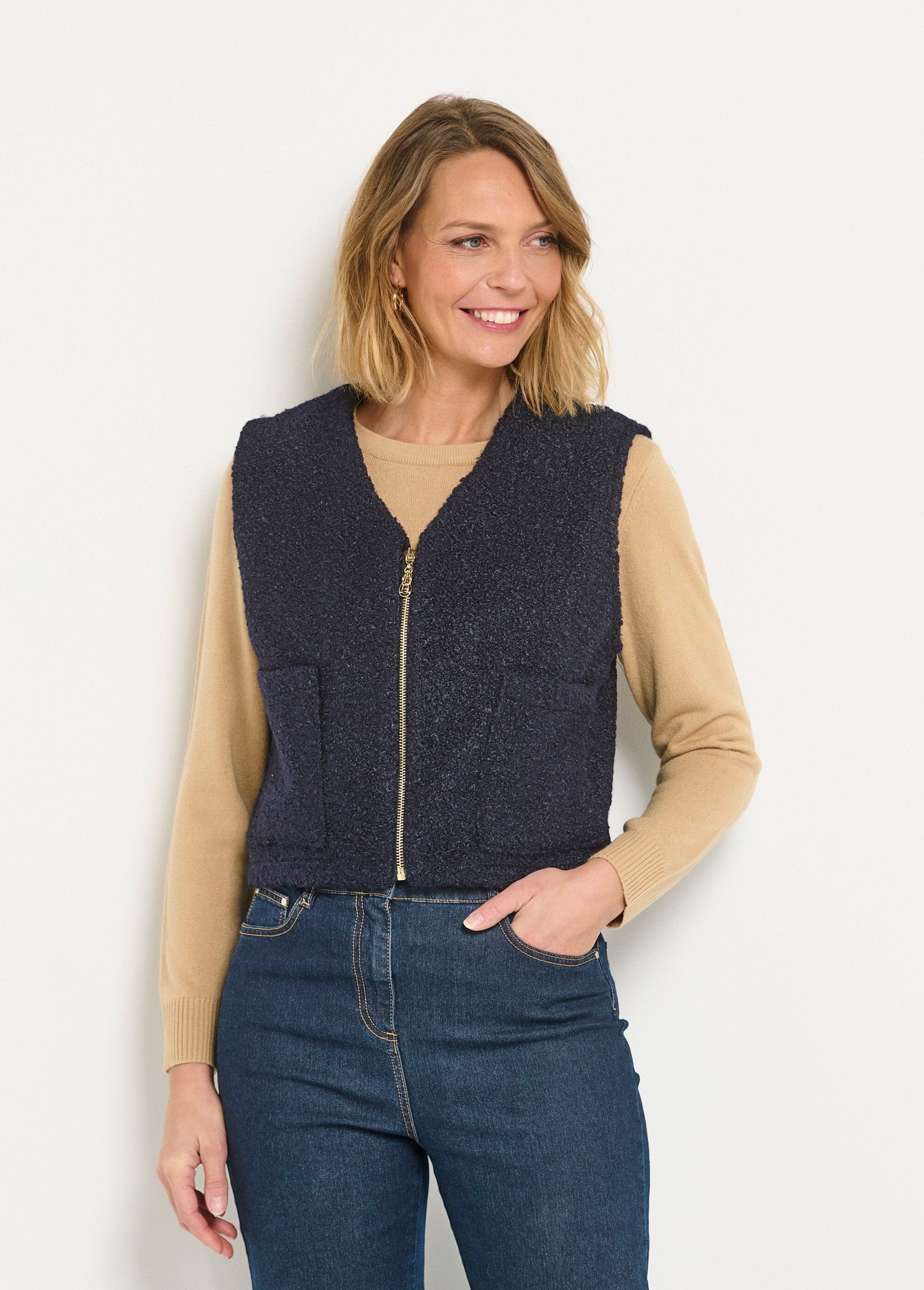 Gilet_sans_manches_zippé_toucher_laineux_Marine_FA1_slim