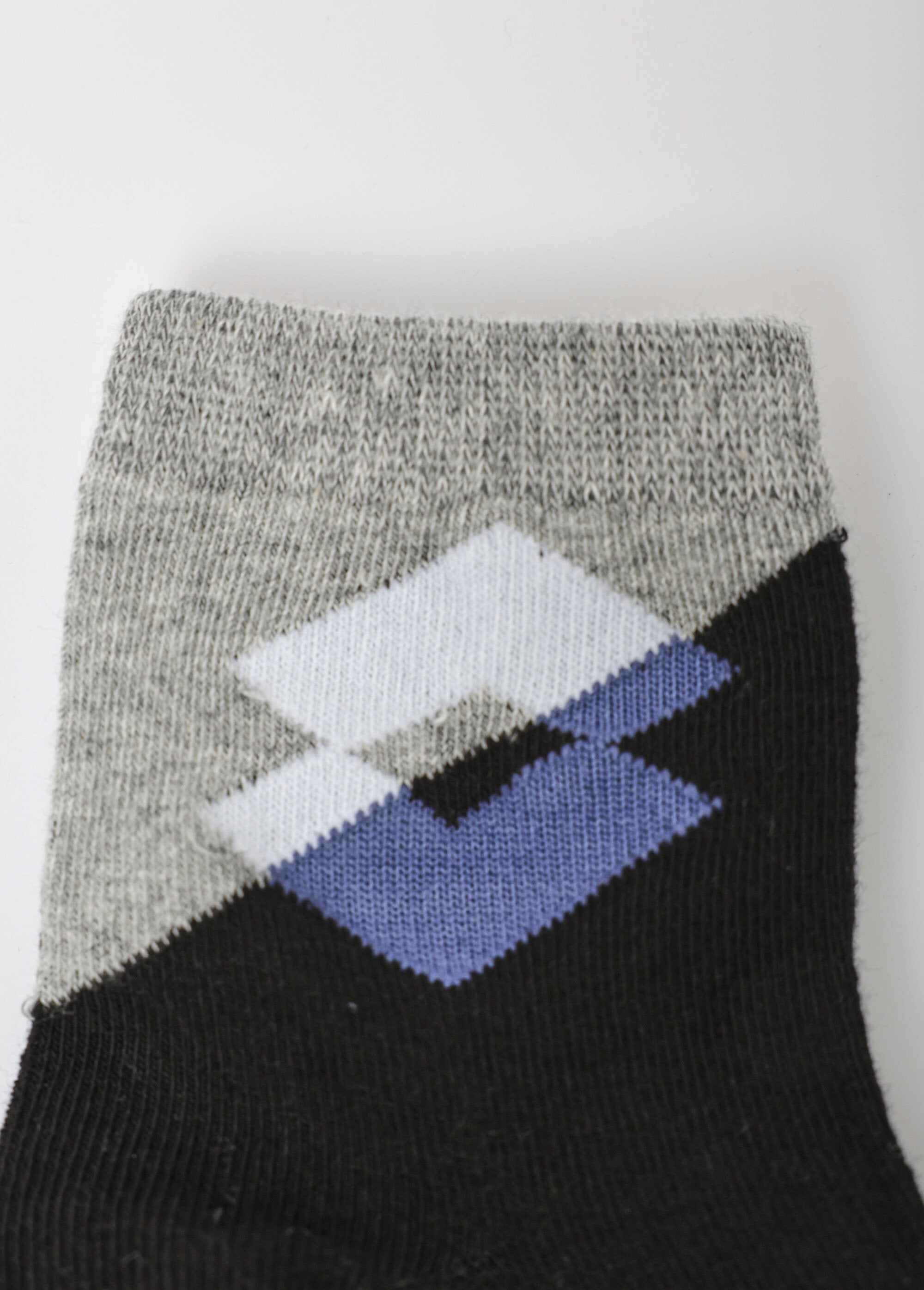 Pack_of_3_assorted_colorful_logo_socks_Assorted_gray_DE4_slim