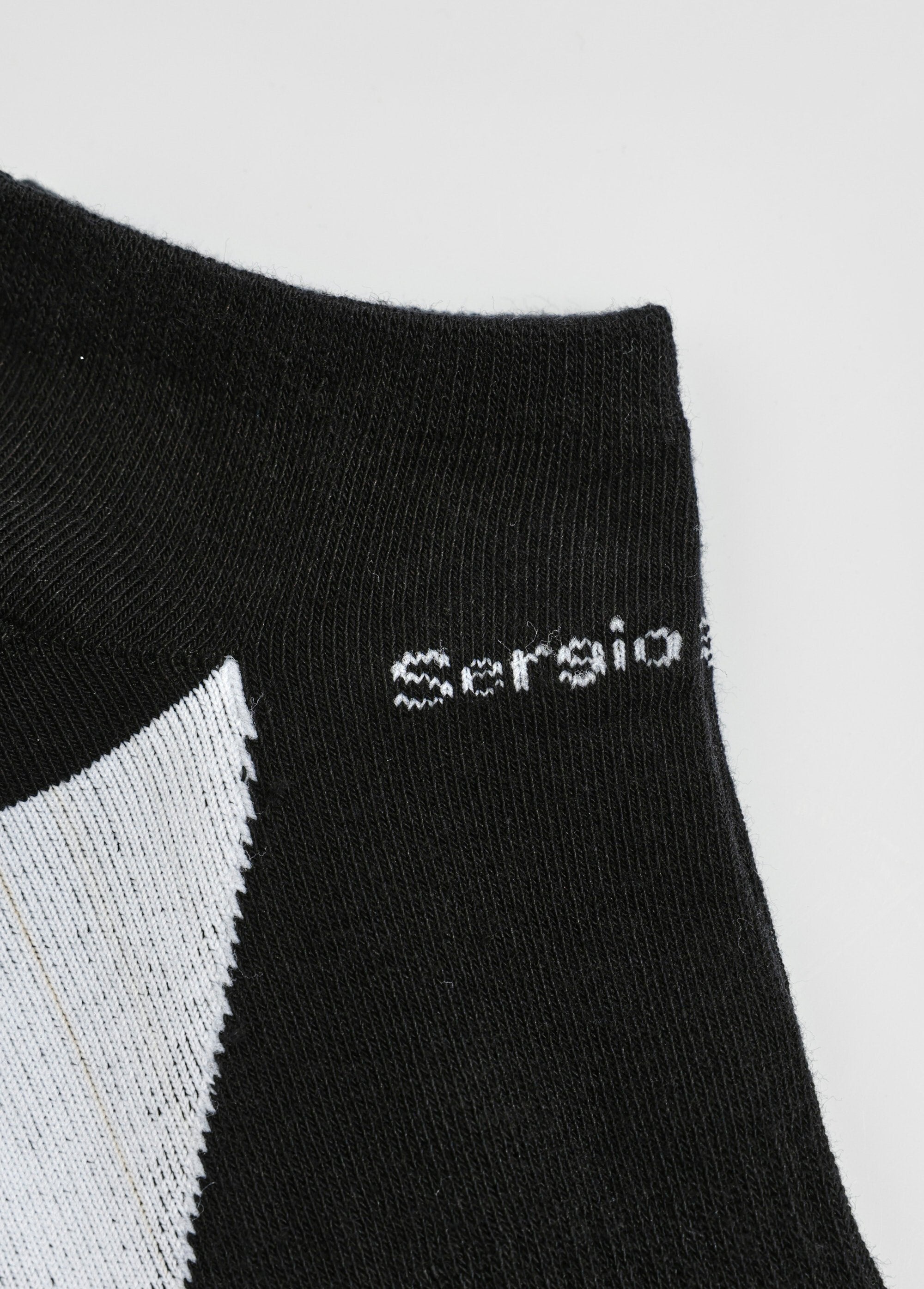 Pack_of_3_fancy_logo_socks_Assorted_red_DE2_slim