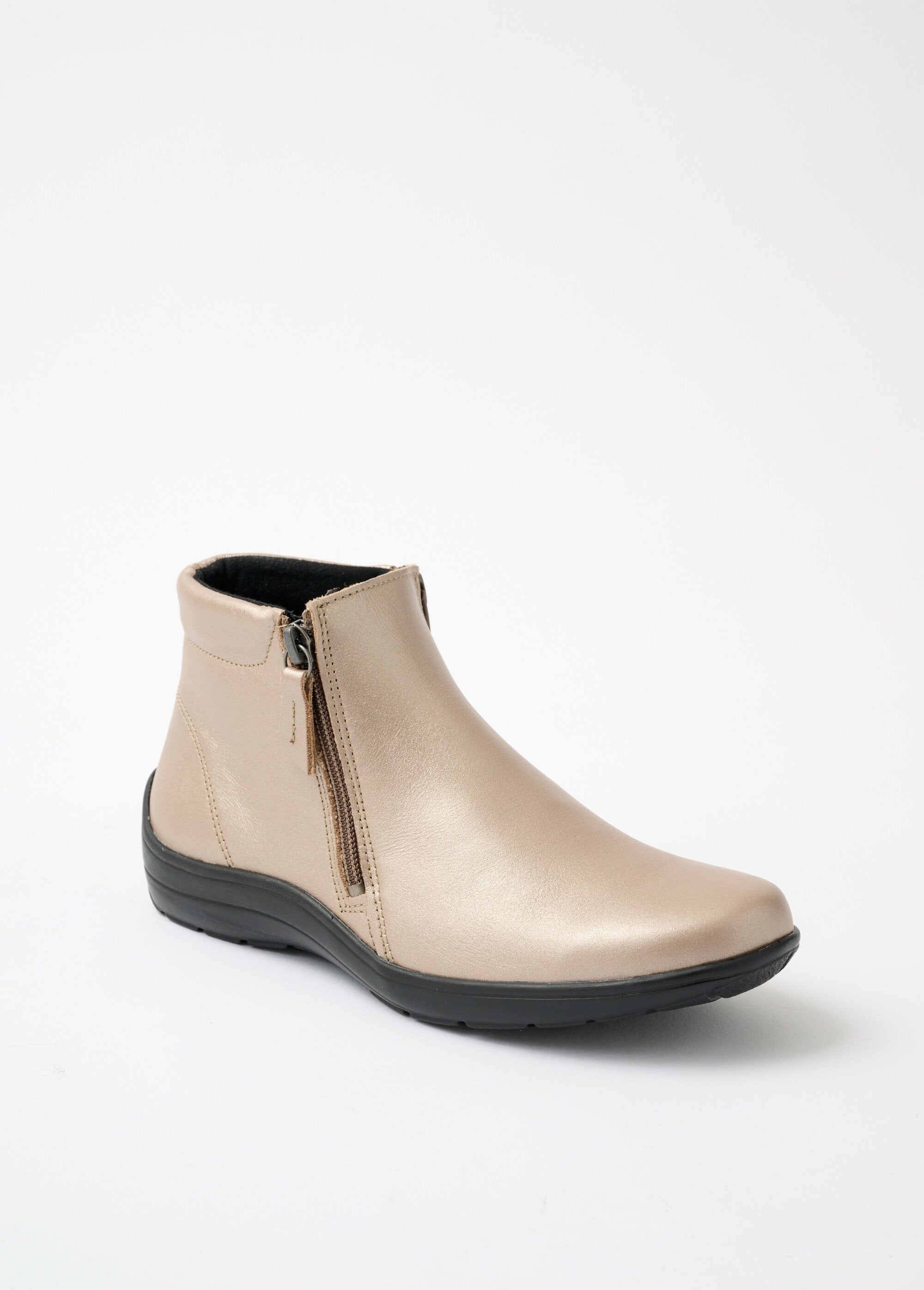 Comfort_width_zipped_low_boots_in_fancy_leather_Iridescent_beige_FA1_slim