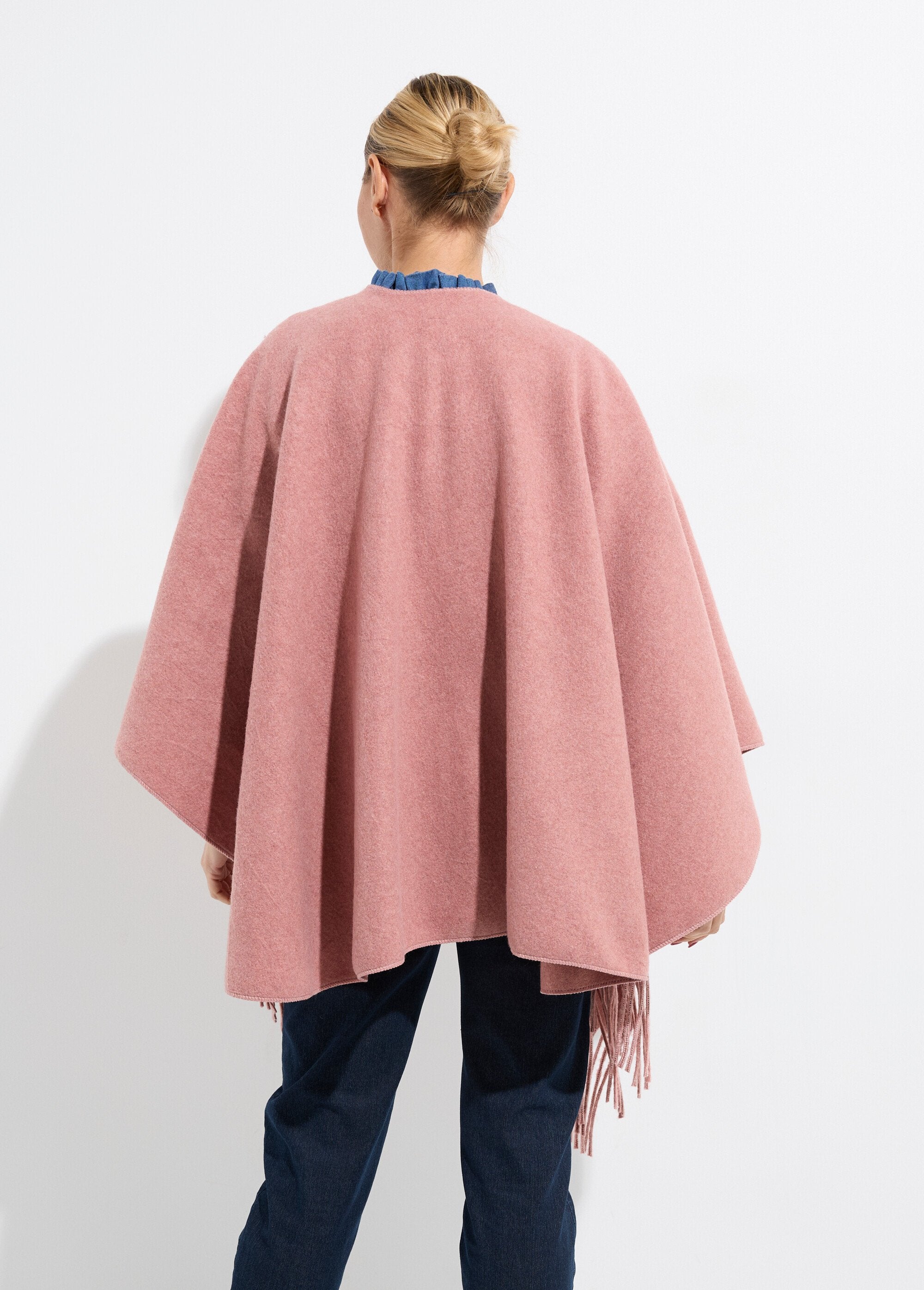 Wool-look_fringed_cape_coat_Pink_DO1_slim
