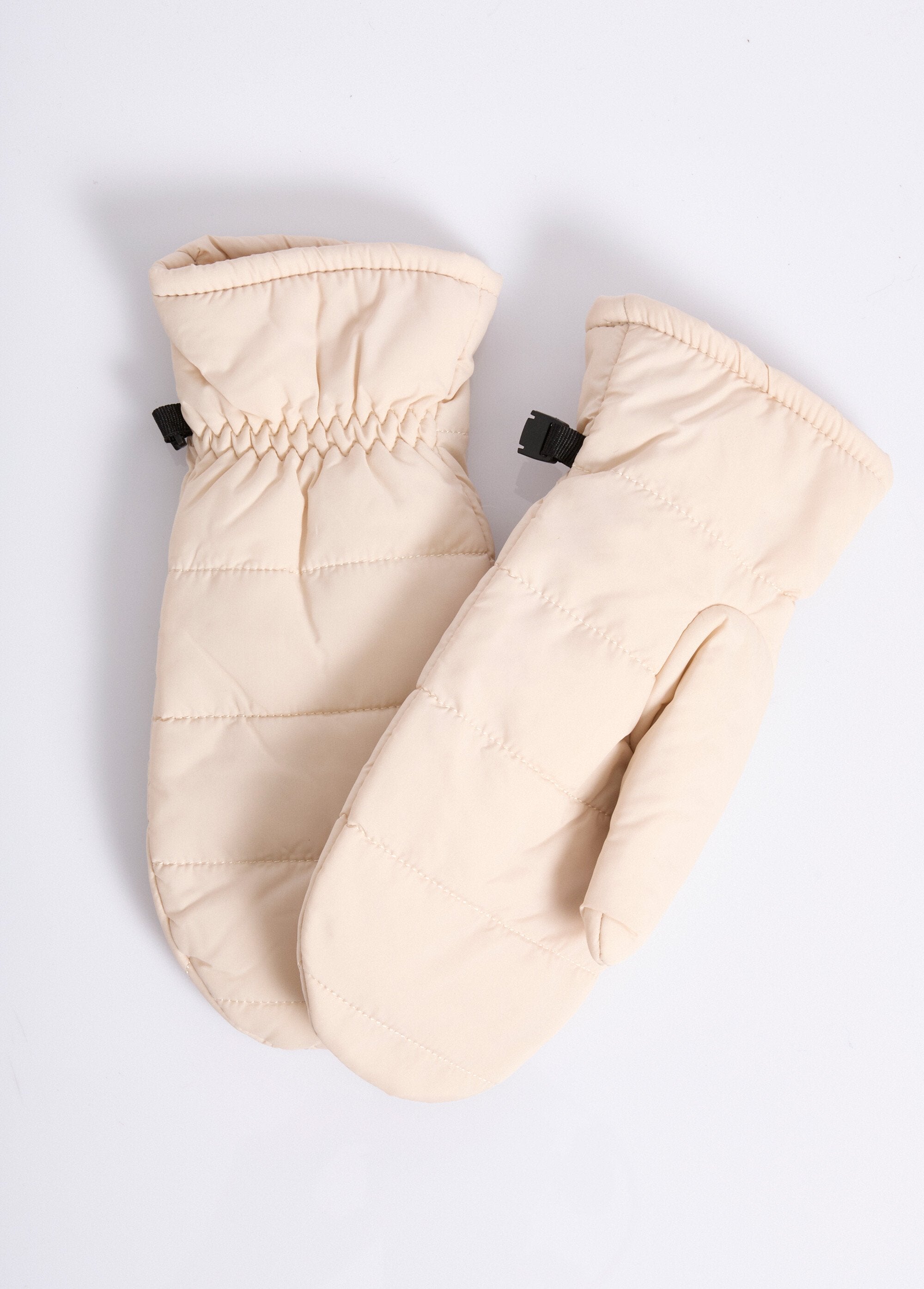 Warm_quilted_mittens_with_stitching_Beige_FA1_slim