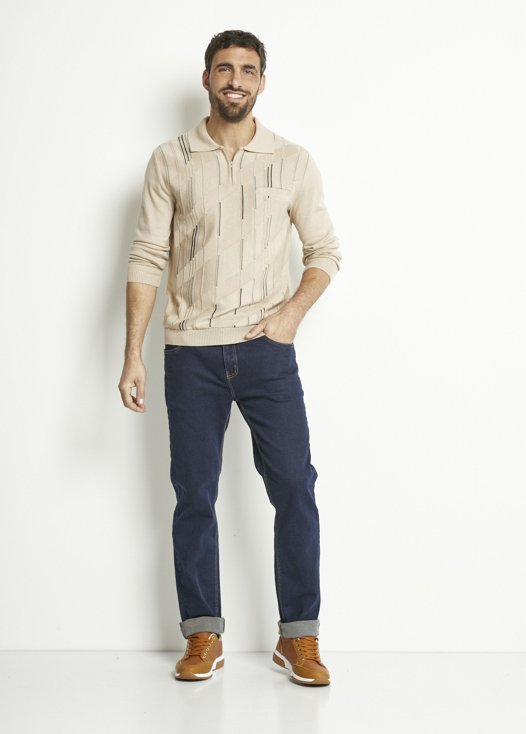 Long-sleeved_zipped_polo_shirt_in_jacquard_cotton_Beige_SF1_slim