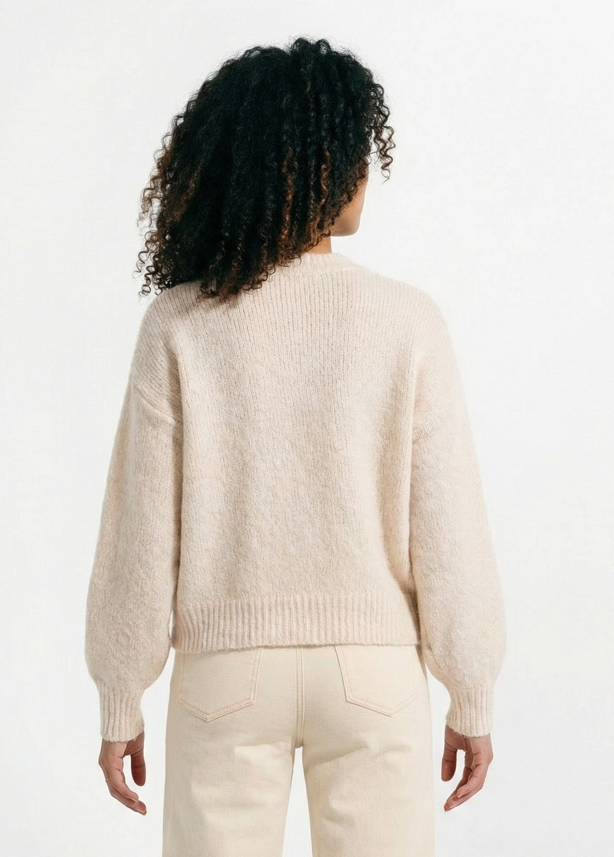 Sweater_with_wool_and_small_metal_buttons_Beige_DO1_slim