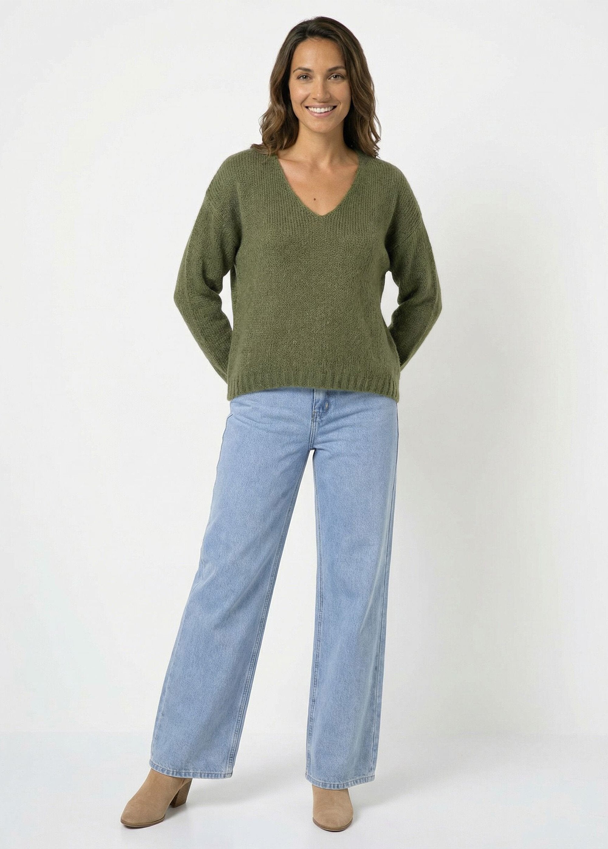 Warm_V-neck_knit_sweater_with_mohair_Khaki_SF1_slim