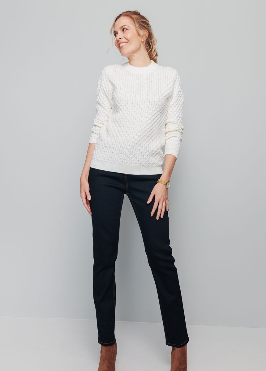 Short_warm_sweater_with_thick_knit_stand-up_collar_Ecru_SF1_slim