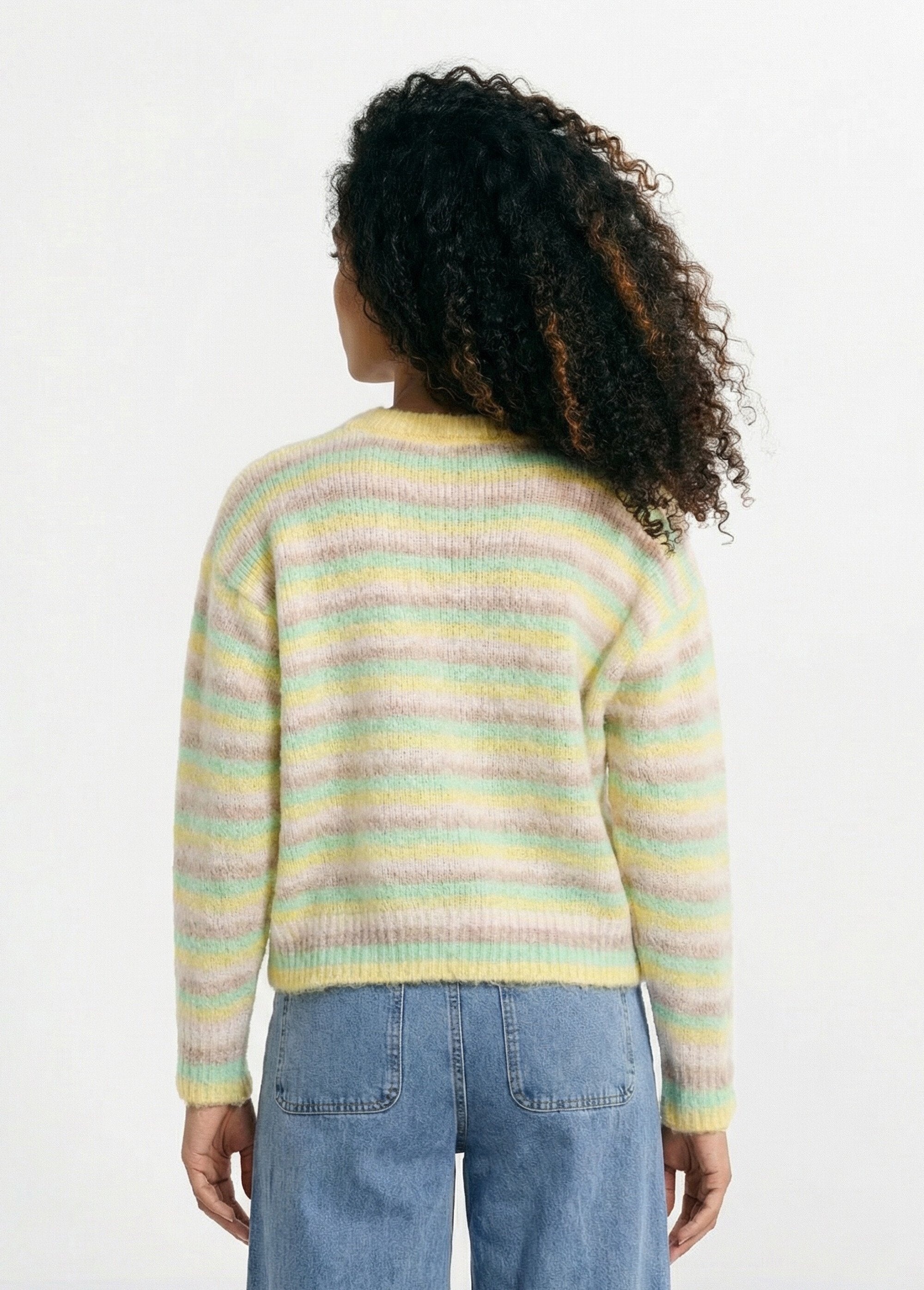 Fluffy_crew_neck_sweater,_pastel_stripes_Jaune_et_vert_DO1_slim
