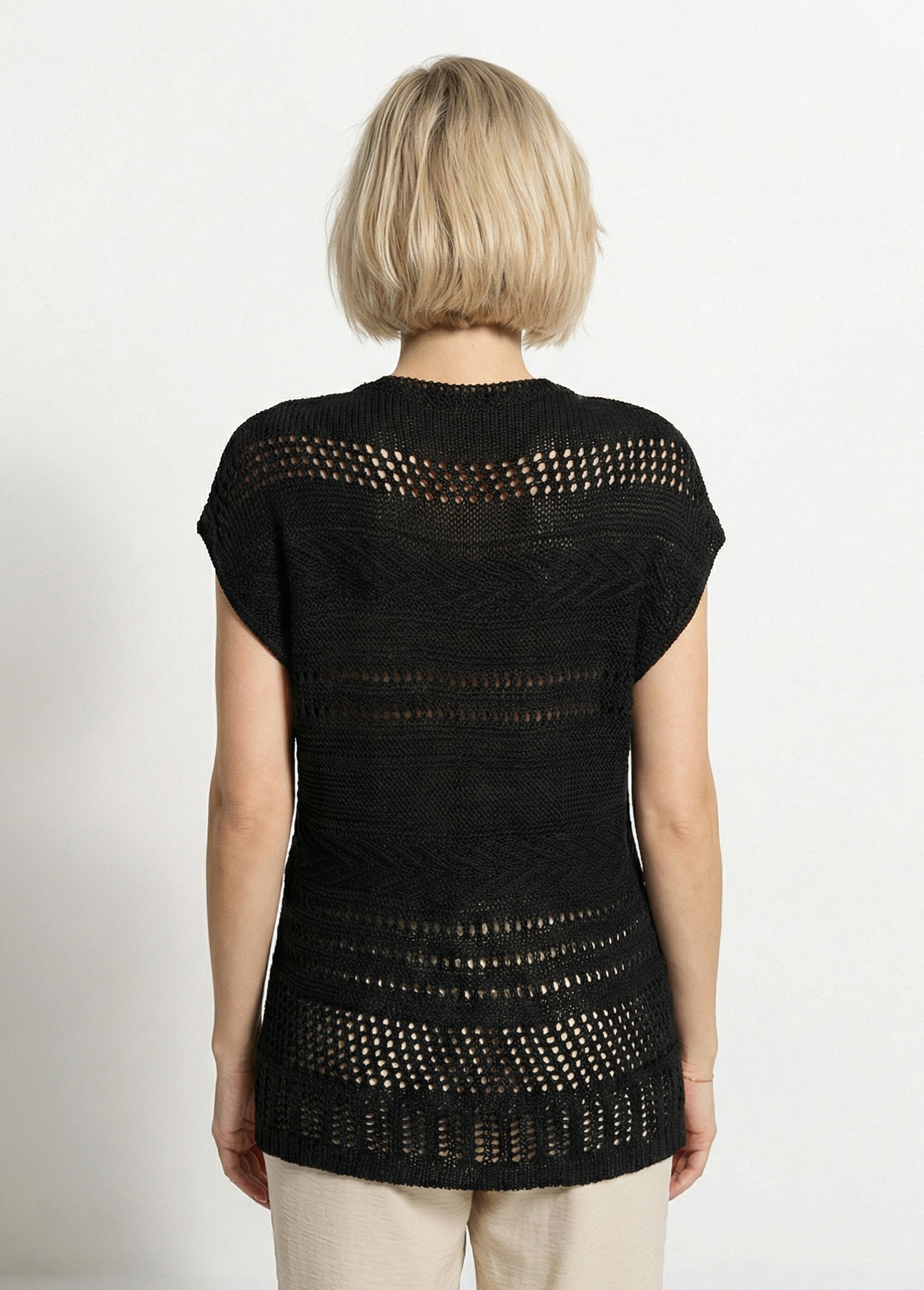 Pull_manches_courtes_grosse_maille_Noir_DO1_slim