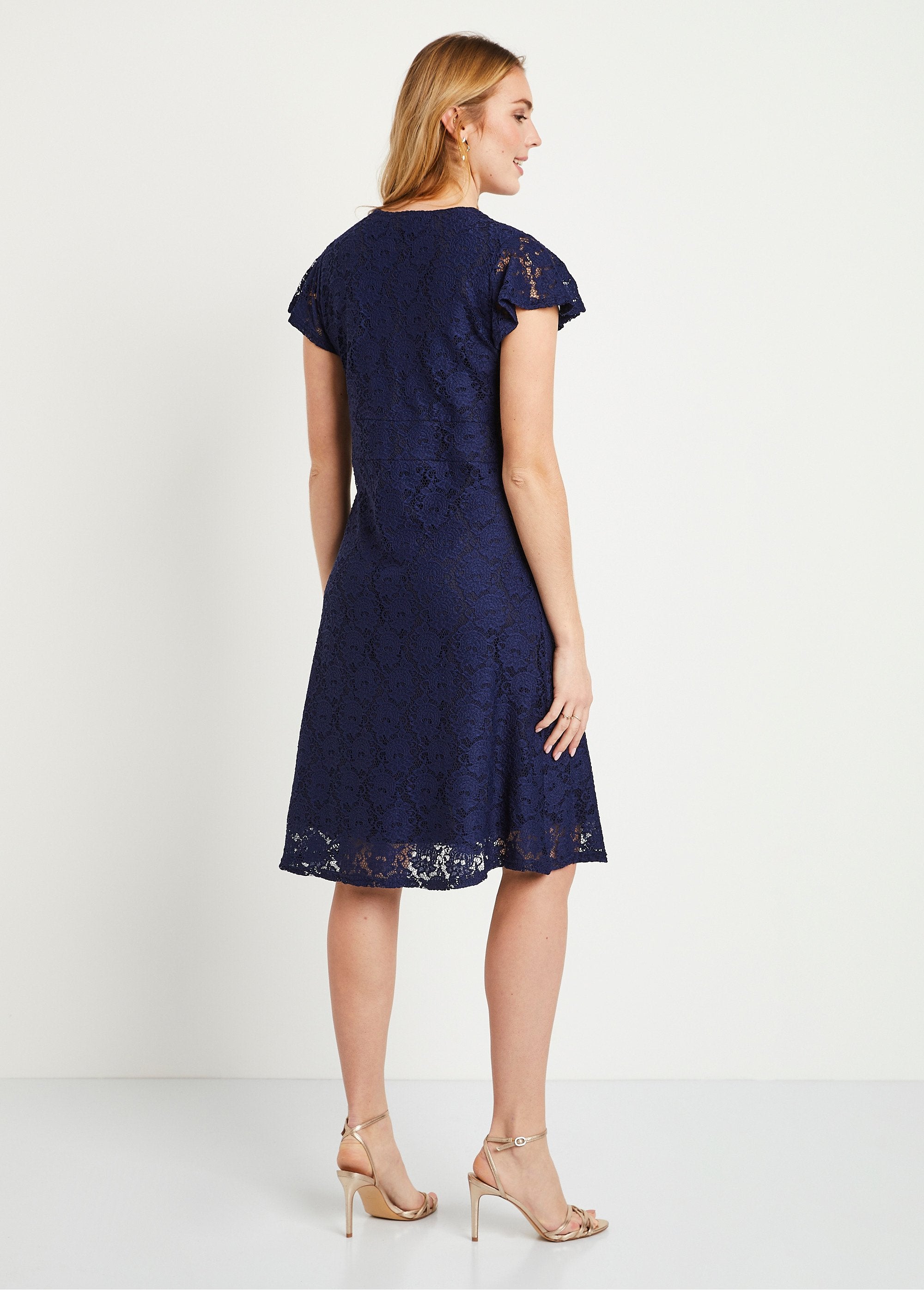 Short_flared_lace_dress_Marine_DO1_slim