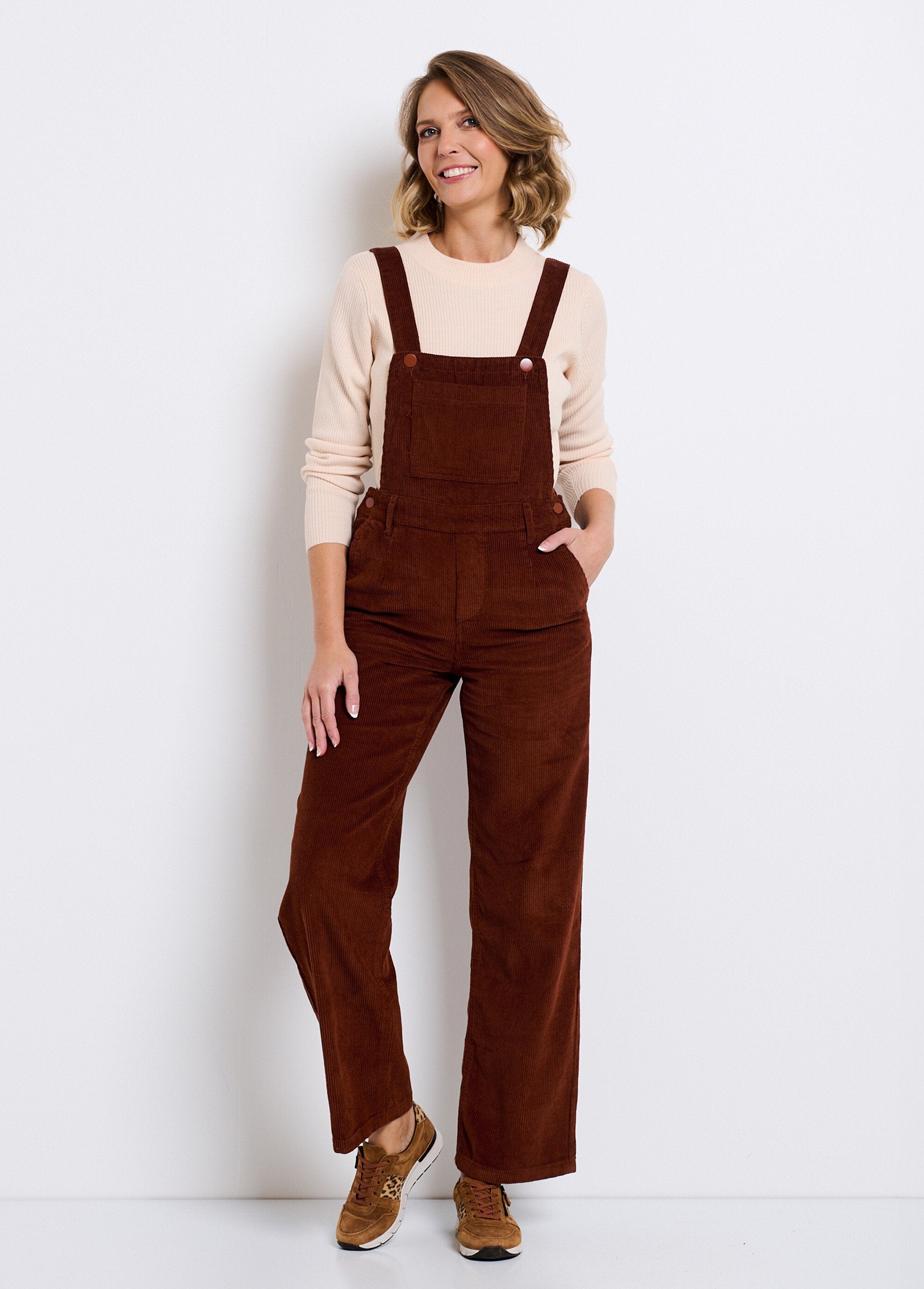 Trendy_velvet_overalls_with_large_ribbing_Brown_FA1_slim