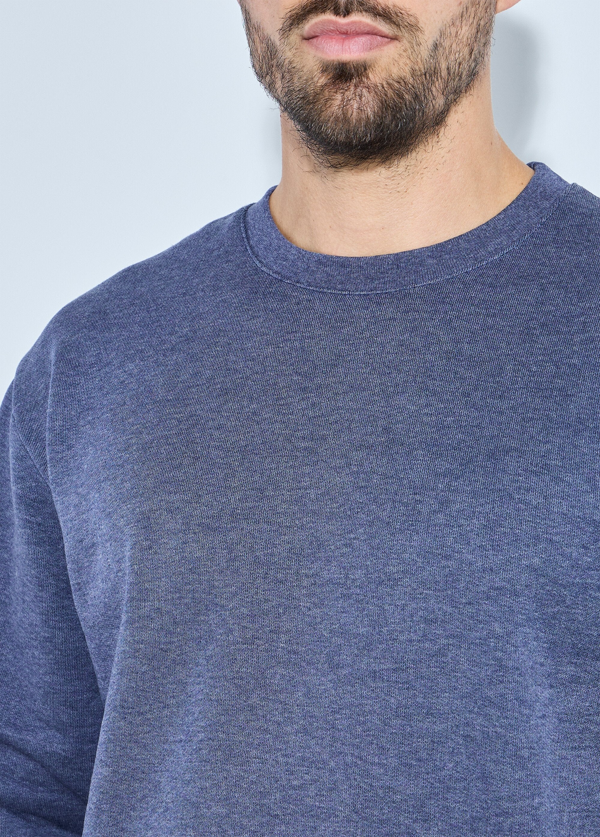 Crew_neck_fleece_sweatshirt_Blue_gray_DE1_slim