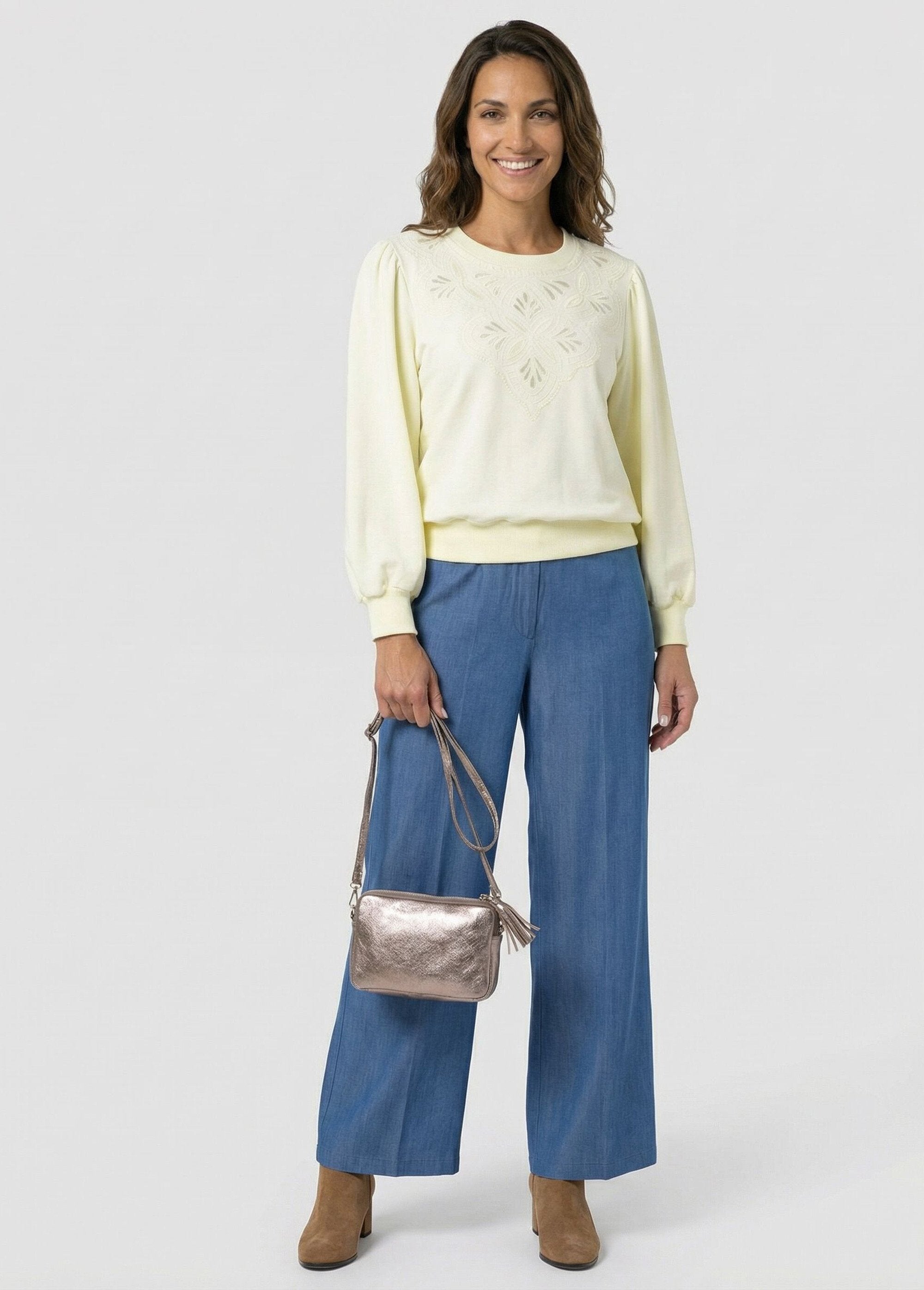 Embroidered_openwork_pure_cotton_fleece_sweatshirt_YELLOW_SF1_slim