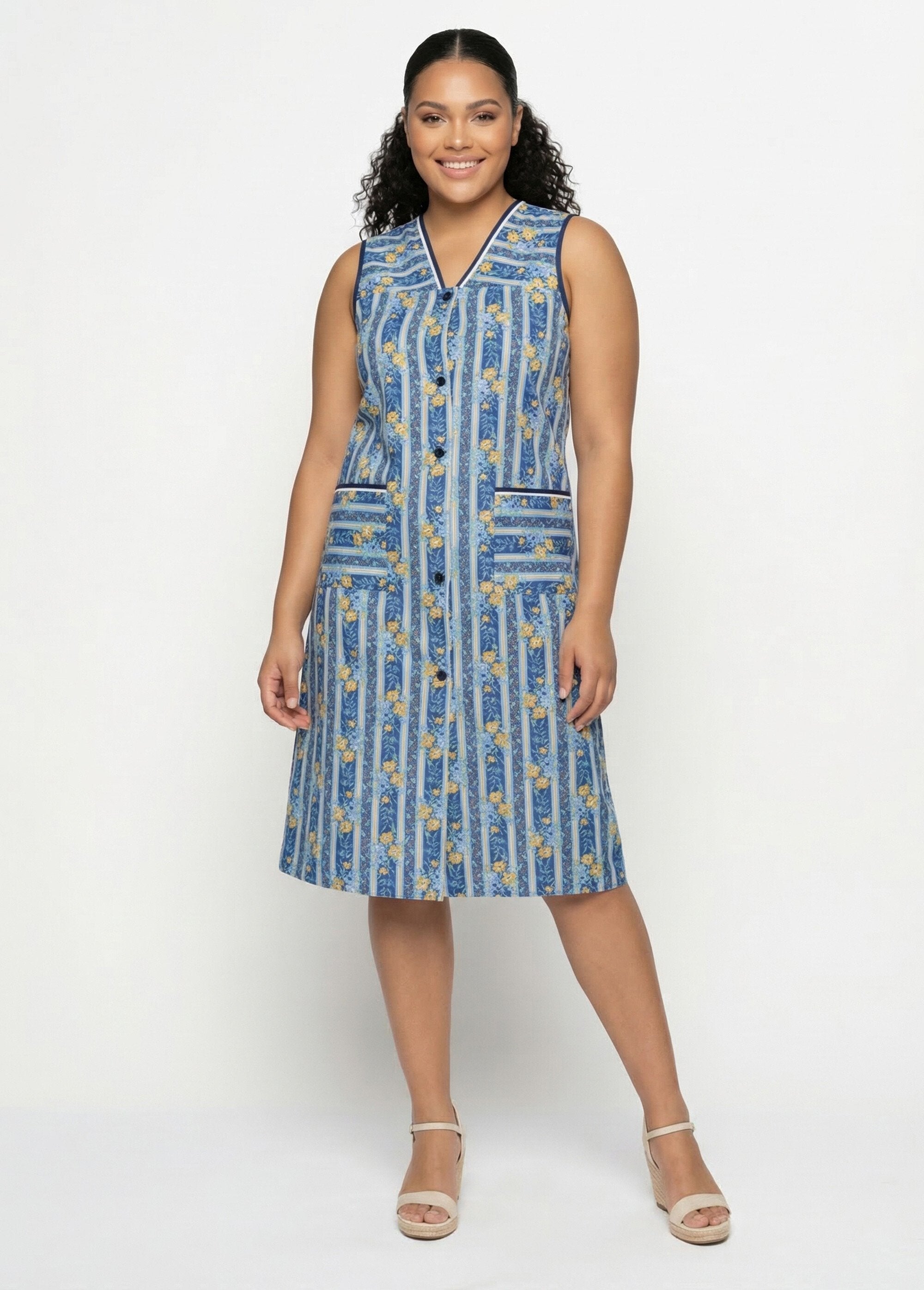 Sleeveless_buttoned_apron_Navy_stripe_FA1_slim