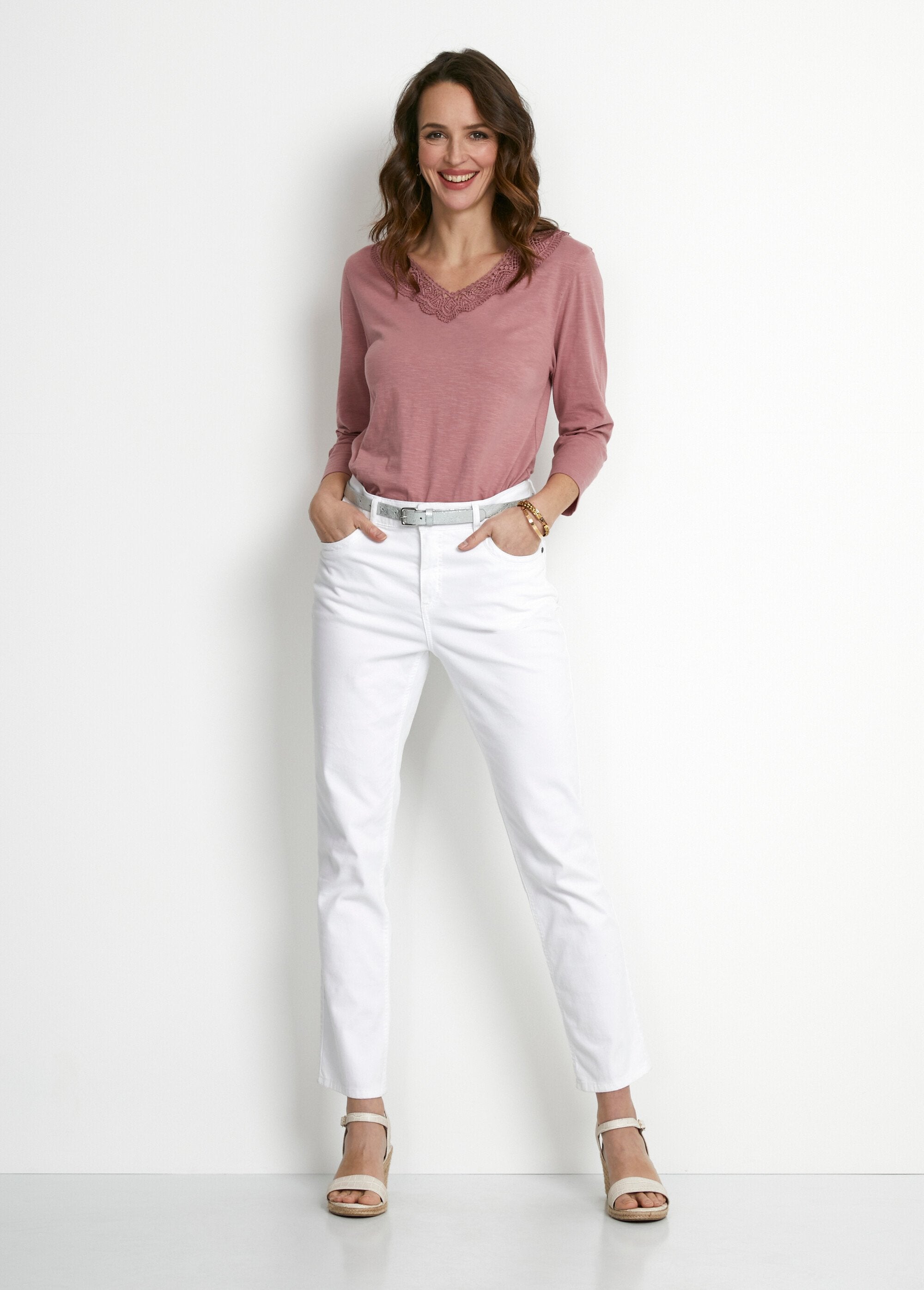 3/4_sleeve_cotton_and_macramé_T-shirt_Pink_SF1_slim