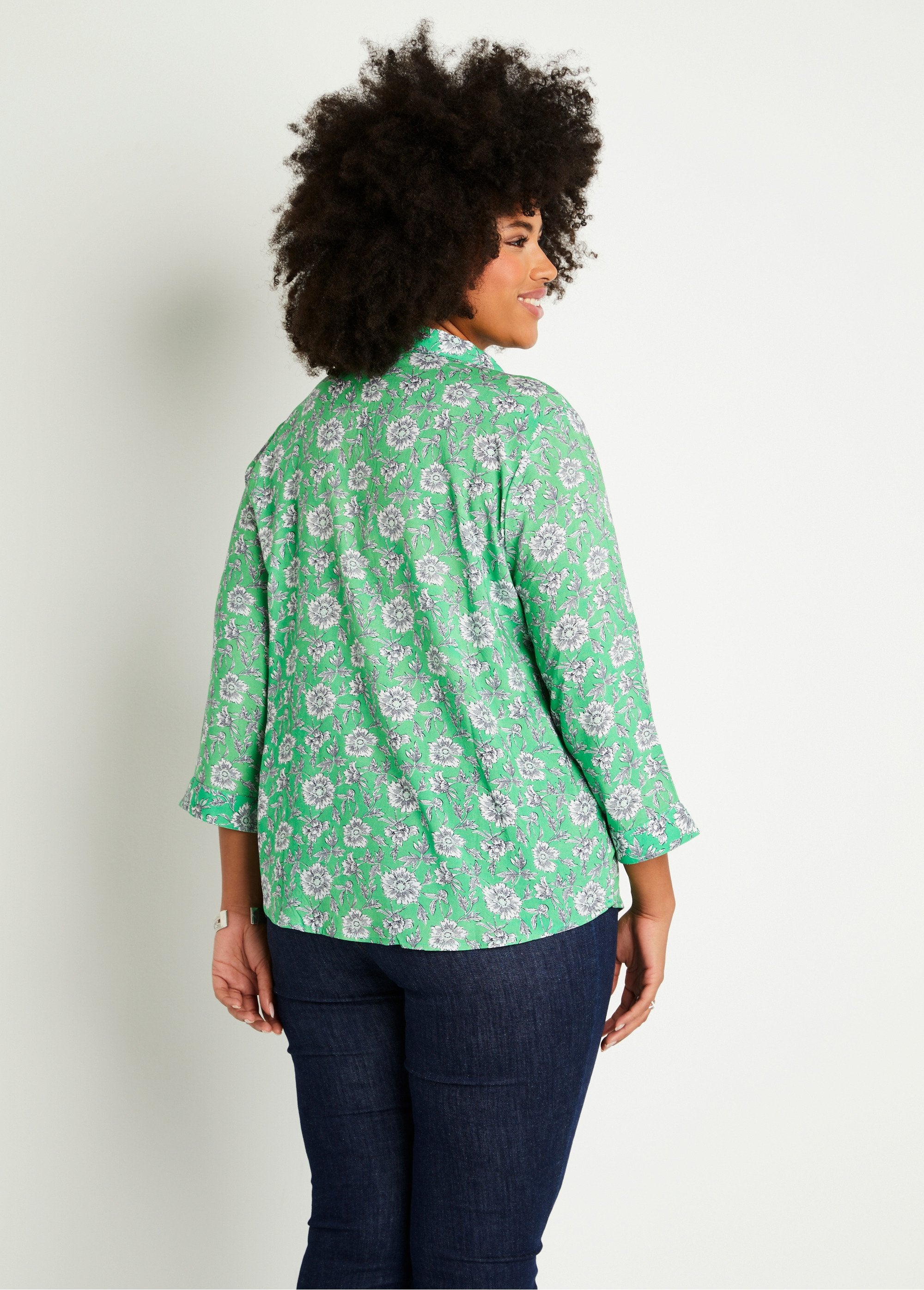 Long_flared_floral_tunic_Green_and_white_DO1_curvy