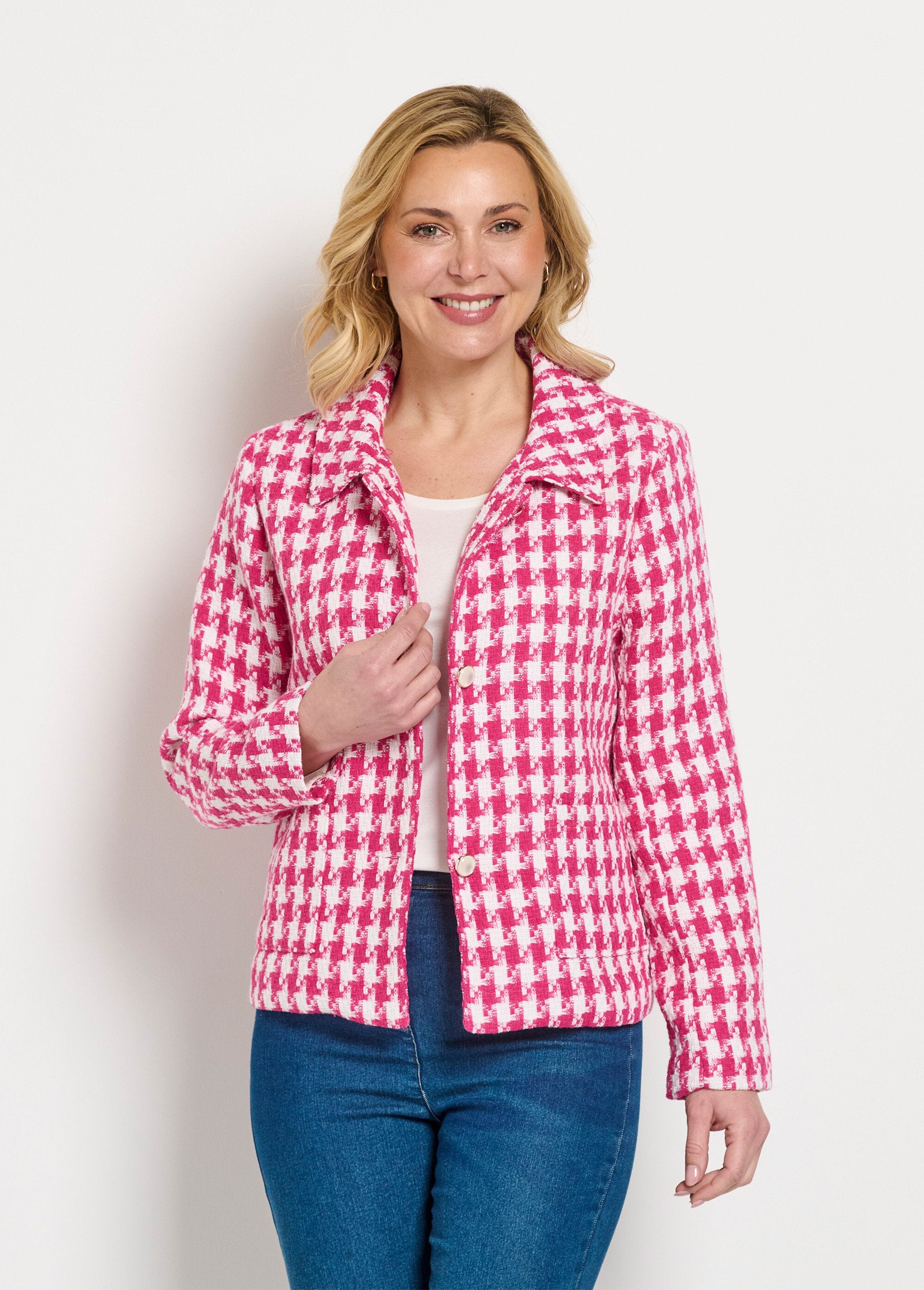 Short_houndstooth_jacket_Pink_and_white_FA1_slim